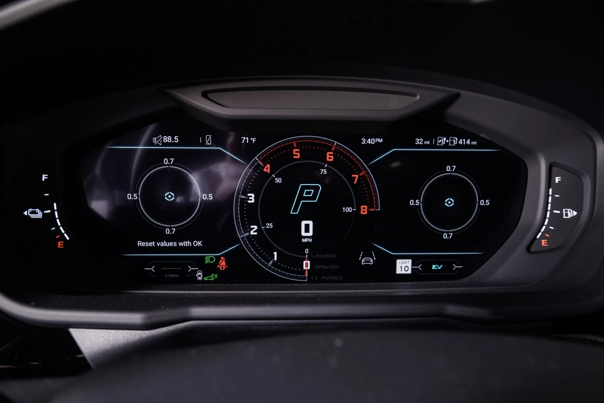 mph005_4183344475_New_2025_Lamborghini_Urus_SE_1770747580_5d2748c08e