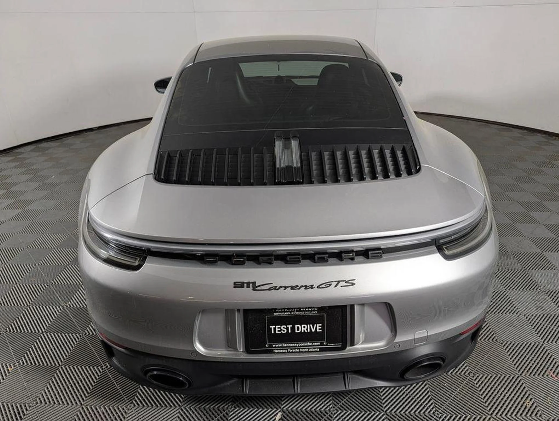 mph005_419829678_Alb_E_0qot_Zm_xi_Nuu_X_Je_Cl_O3f8_77d7e7c98a