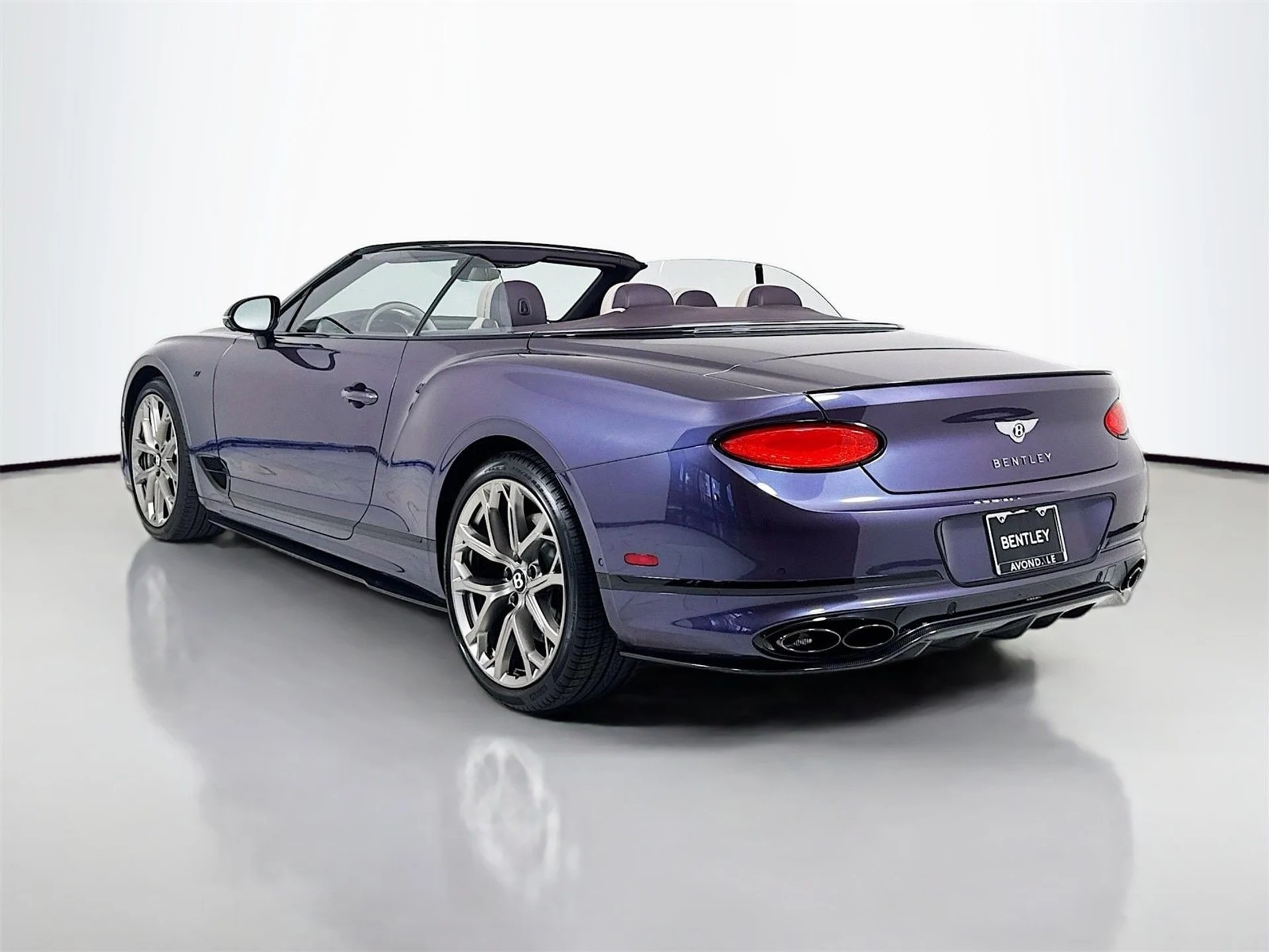 mph005_4206607444_2d72cba6f842cba02496559153f8c51ax_b2fe685d2f