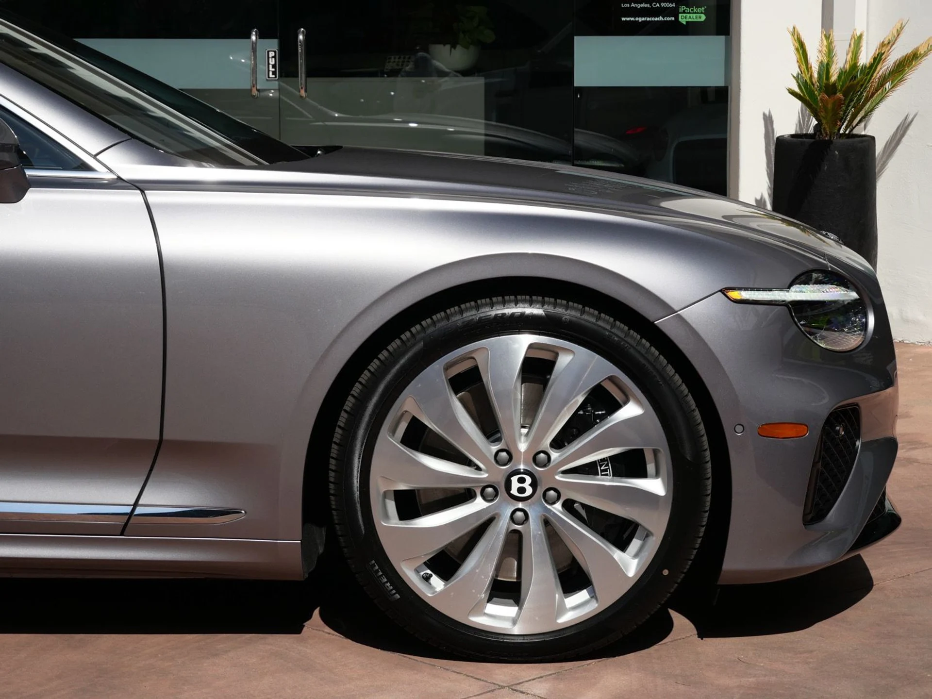 mph005_4207127808_1deca4b3db913d95e08dd37302a3bf77x_cee471b8d9