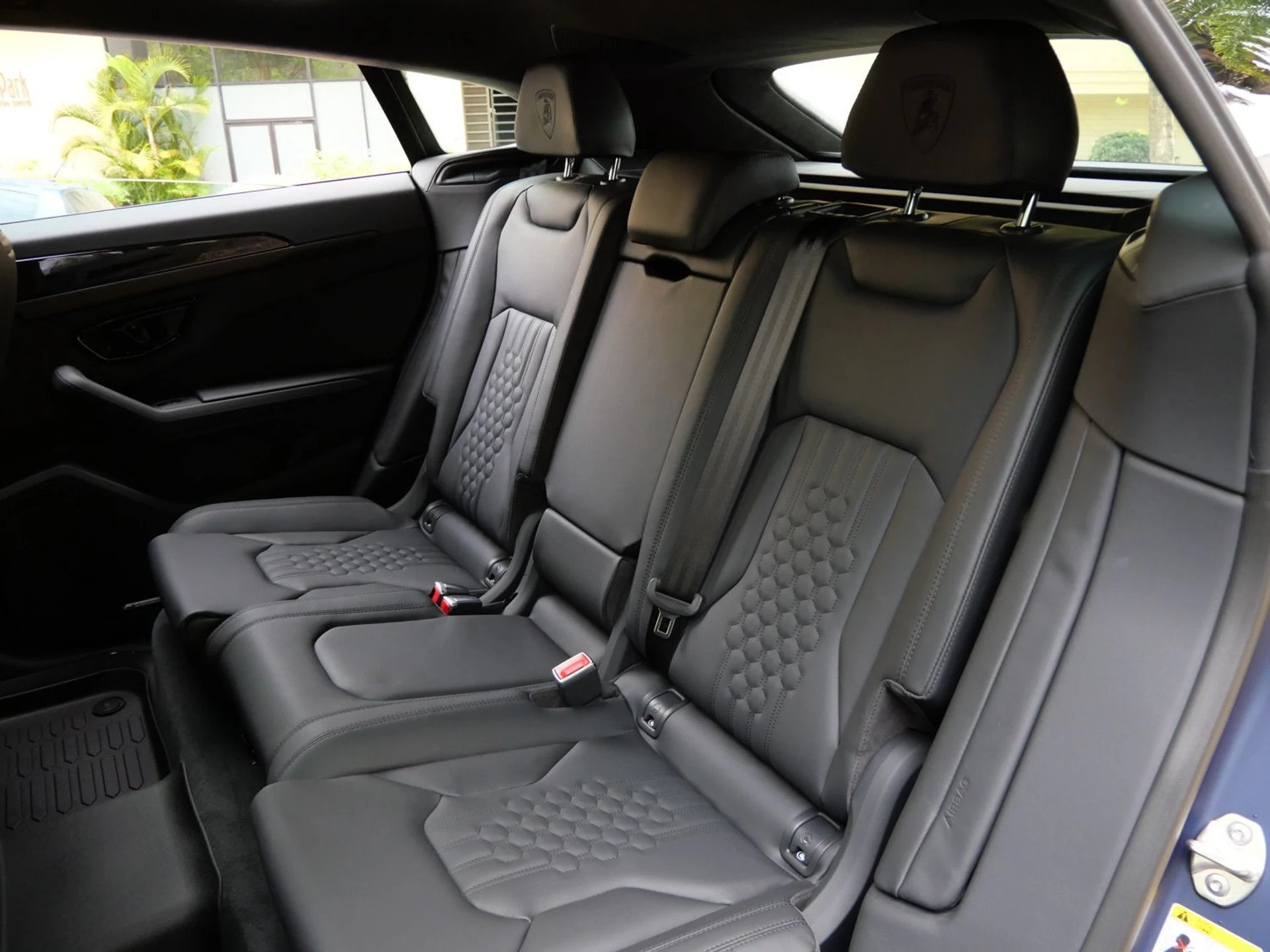 mph005_4211642547_f7c7d8fef2847c0cb5a98ea85b76ac0ax_75bdb58c78