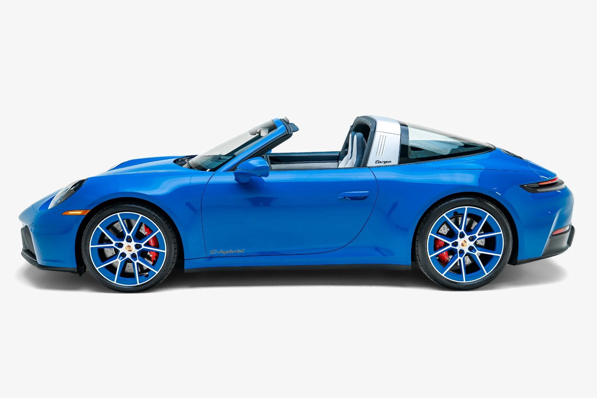 mph005_4215710105_Used_2026_Porsche_911_Targa_4_GTS_1788307353_9bbb637aac
