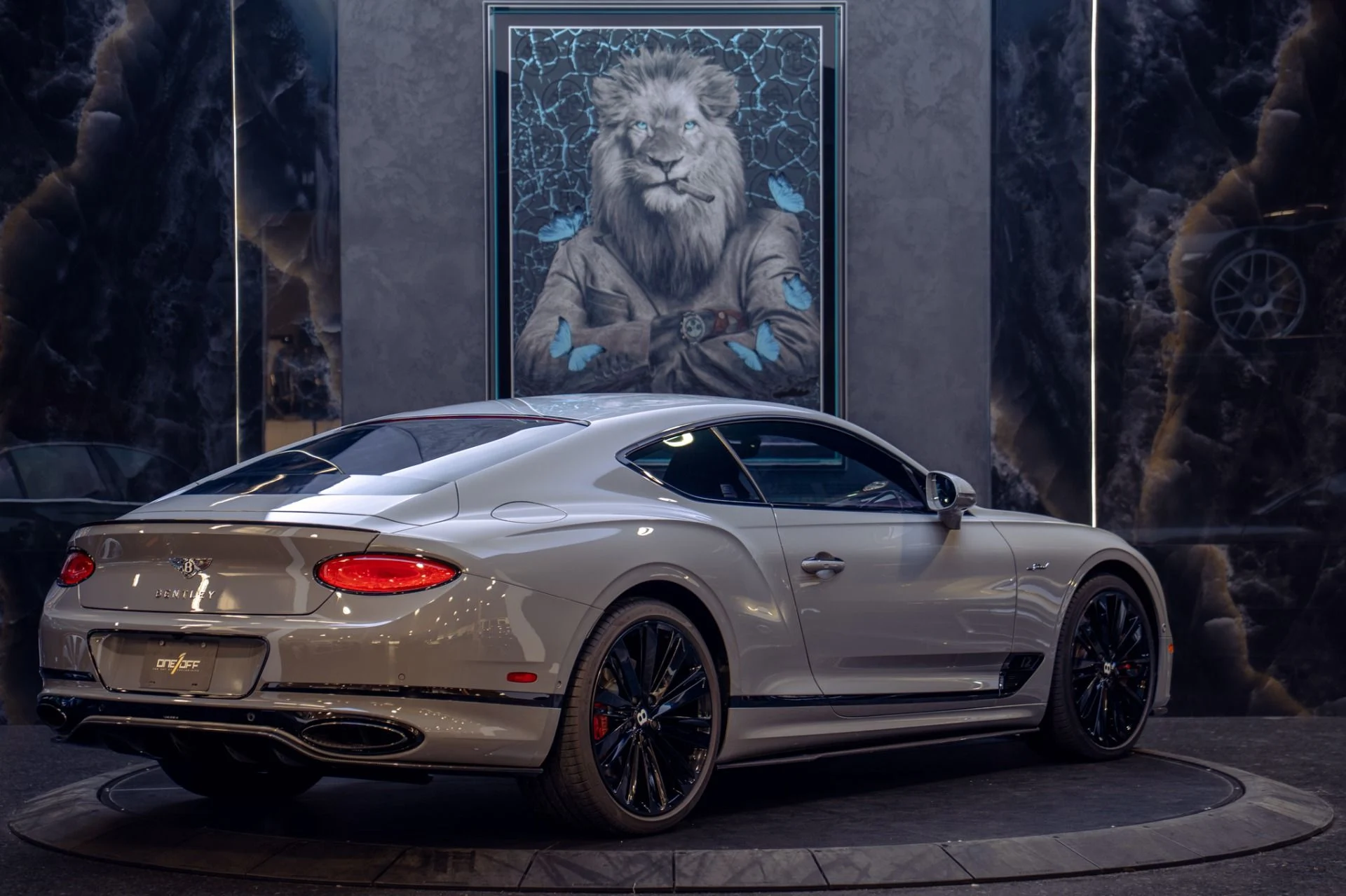 mph005_4220927347_Used_2022_Bentley_Continental_GT_Speed_in_Camrian_Grey_w_Factory_Carbon_Kit_Rotating_Display_1790791293_24b625d114