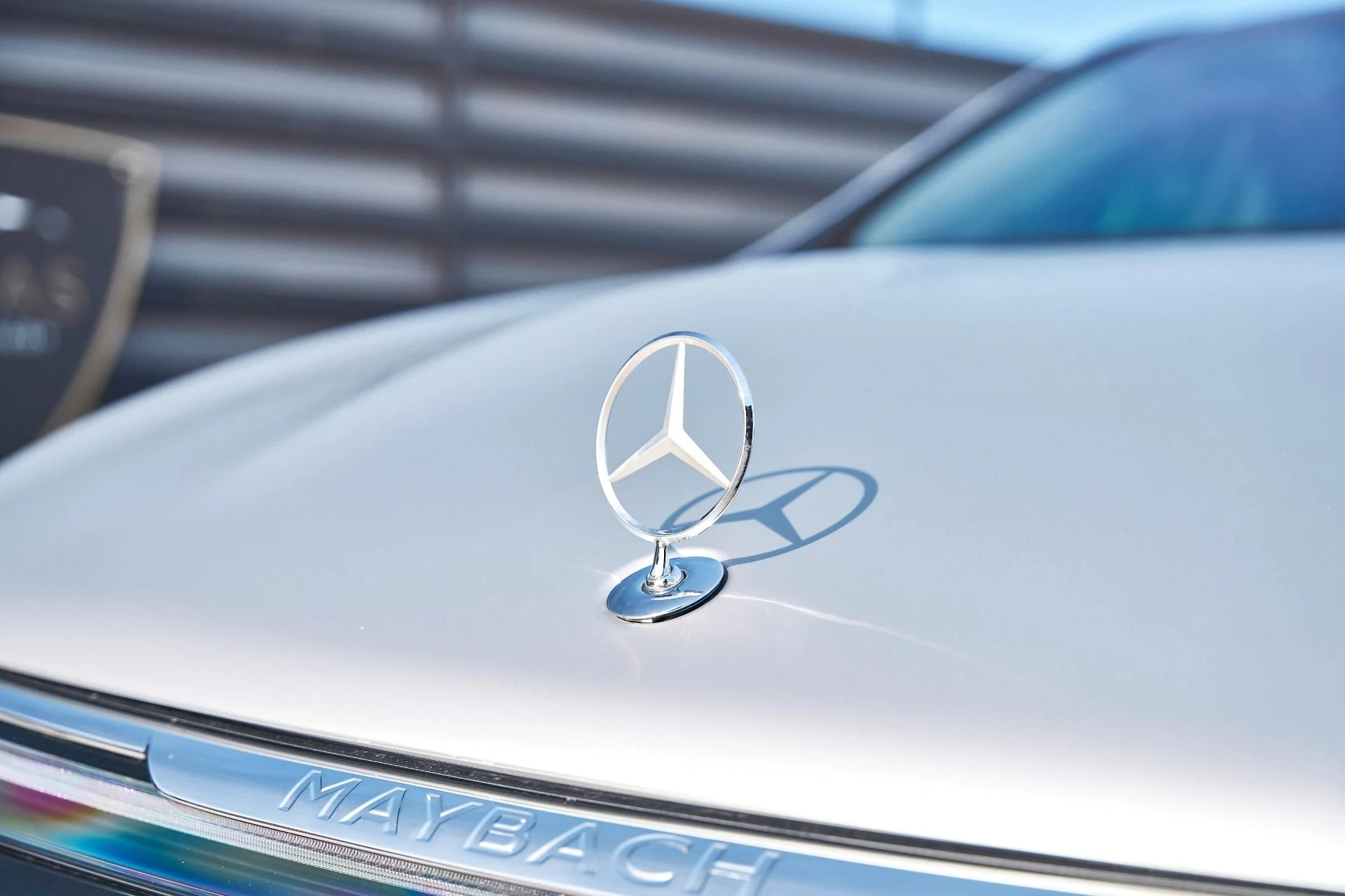 mph005_422160819_Used_2024_Mercedes_Benz_EQS_Maybach_EQS_680_1766455826_f4de053315