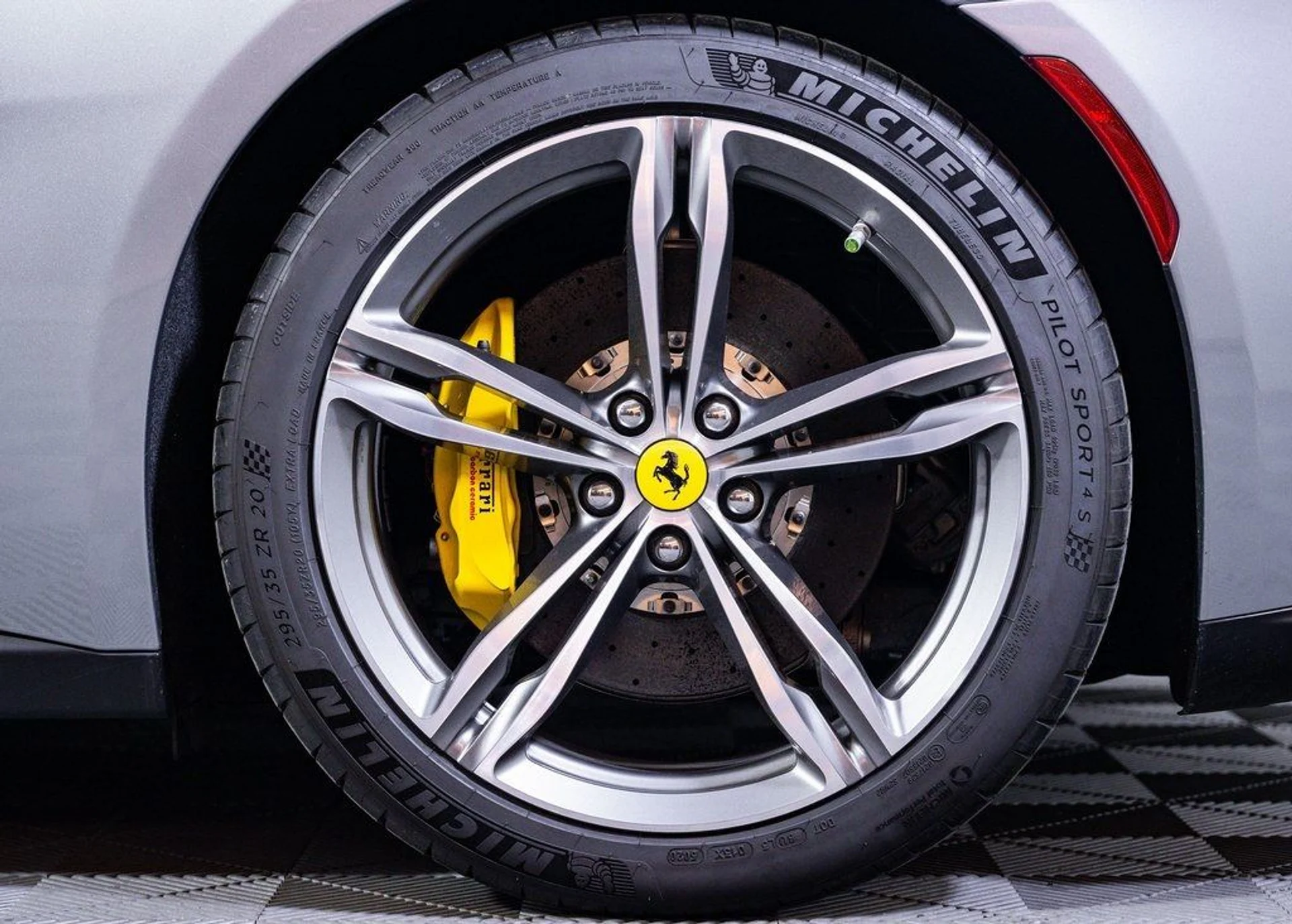 mph005_4223144540_bb641029d4f4e2d57b235c3725fb7bf8_6a0610be3a