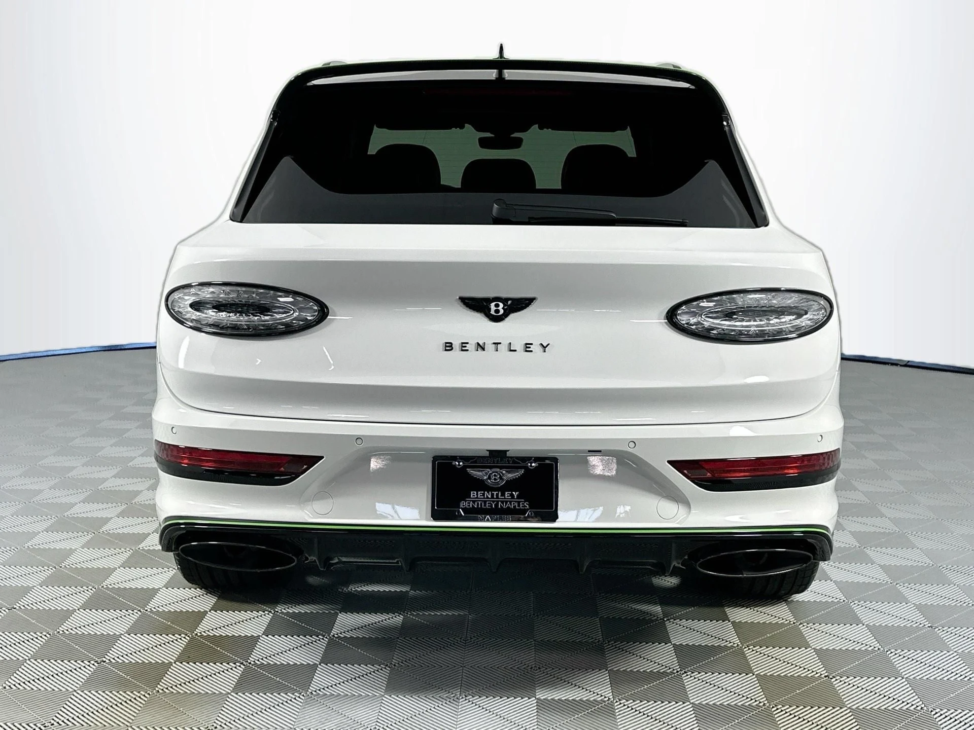 mph005_4232379996_6_4f3758de89