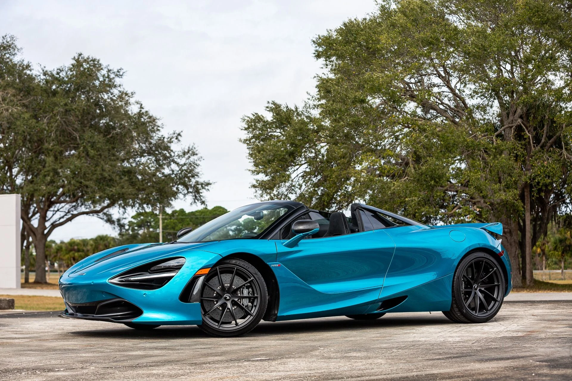 mph005_4234578188_24_p6_l_9b3ad7f3b3