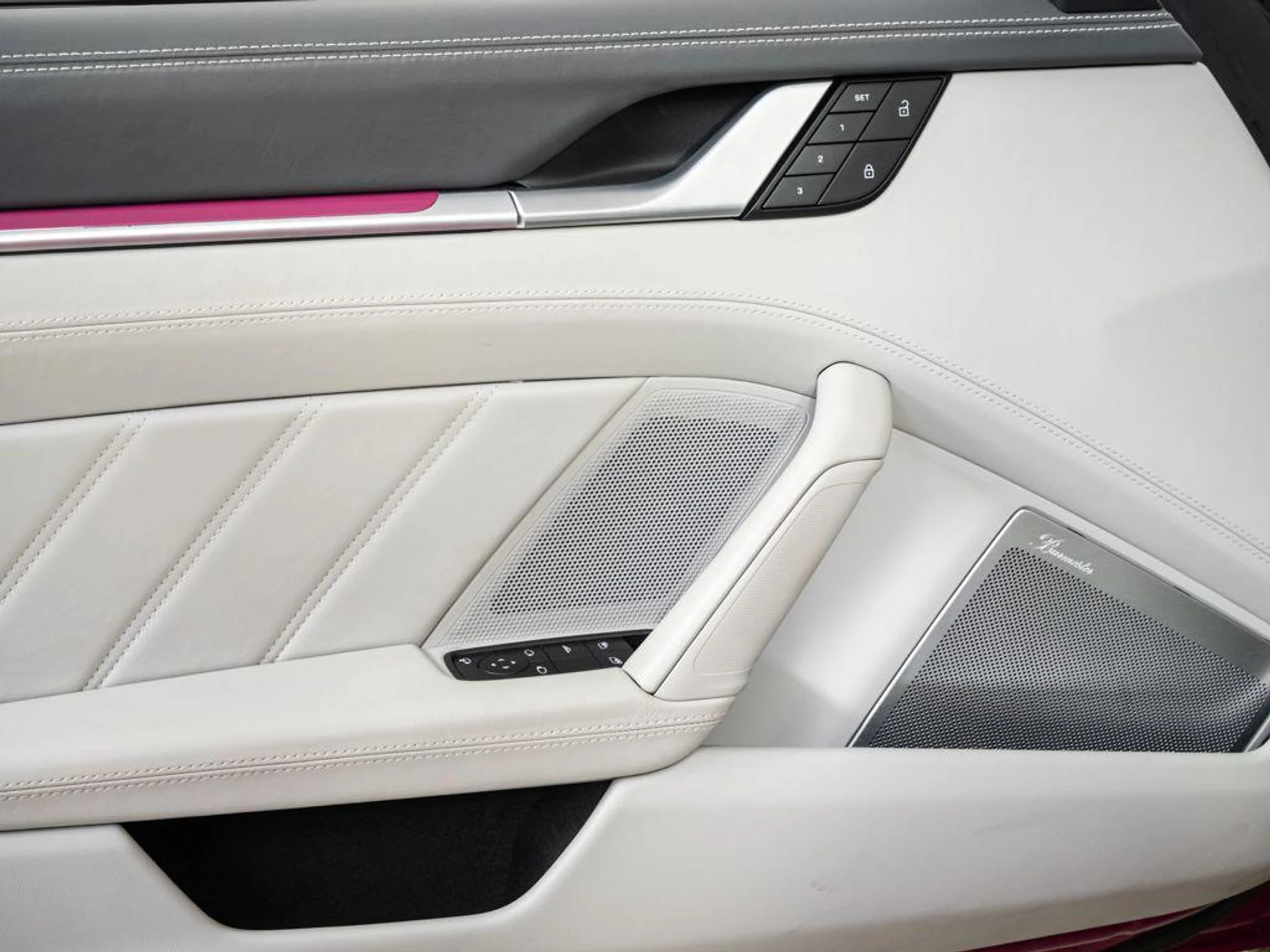 mph005_4238914634_Yhd_TY_Fyt_Lt_BB_Yj_Y_452k_G_Jah_B_No_56064ce91d