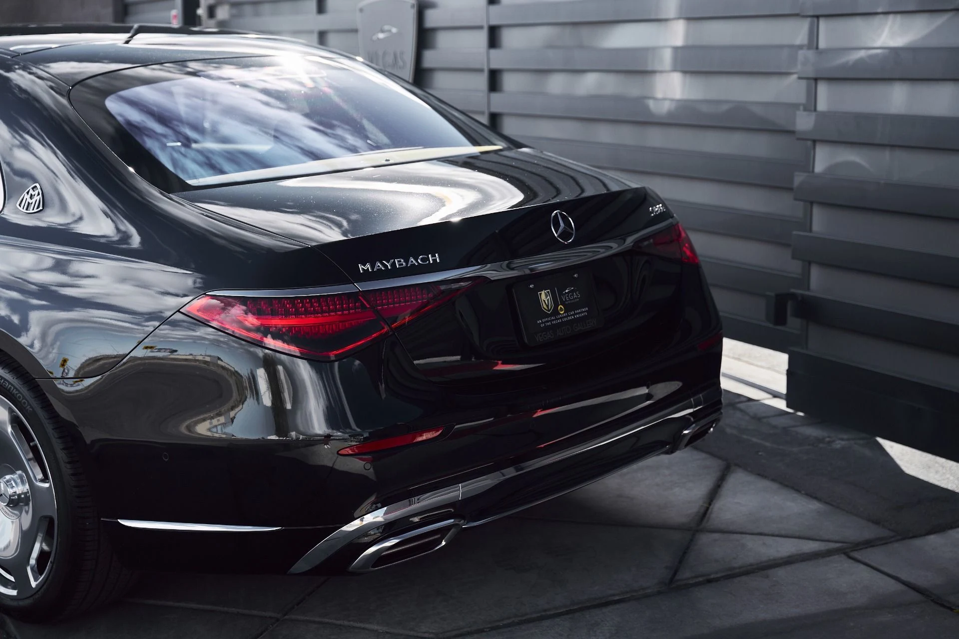 mph005_4240231164_Used_2025_Mercedes_Benz_S_Class_Maybach_S_580_1769305254_e5e024f23a