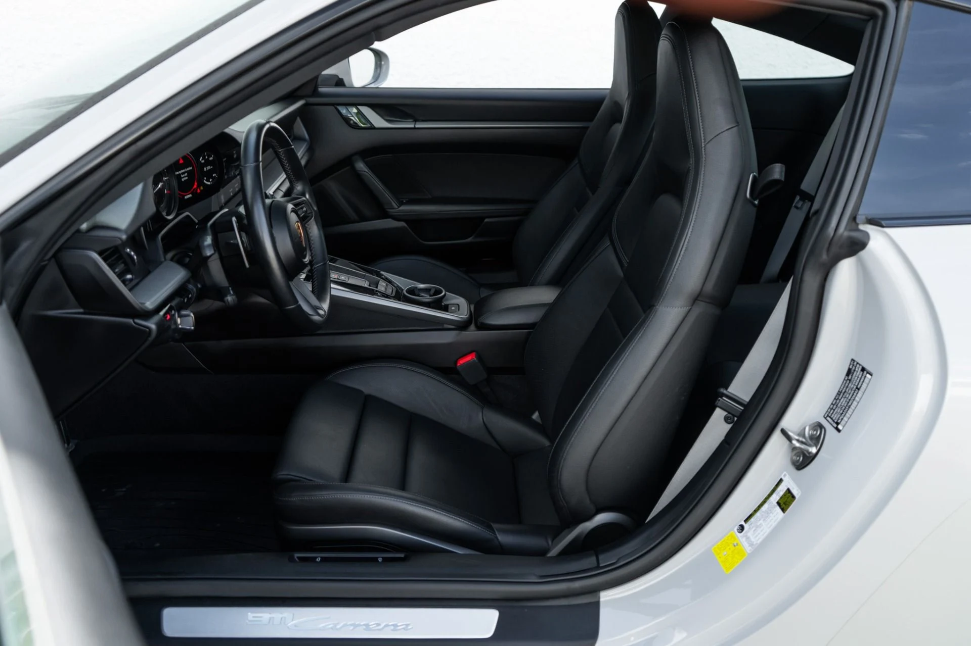 mph005_4260212031_Used_2021_Porsche_911_Carrera_1774908148_f4c1bd93c8