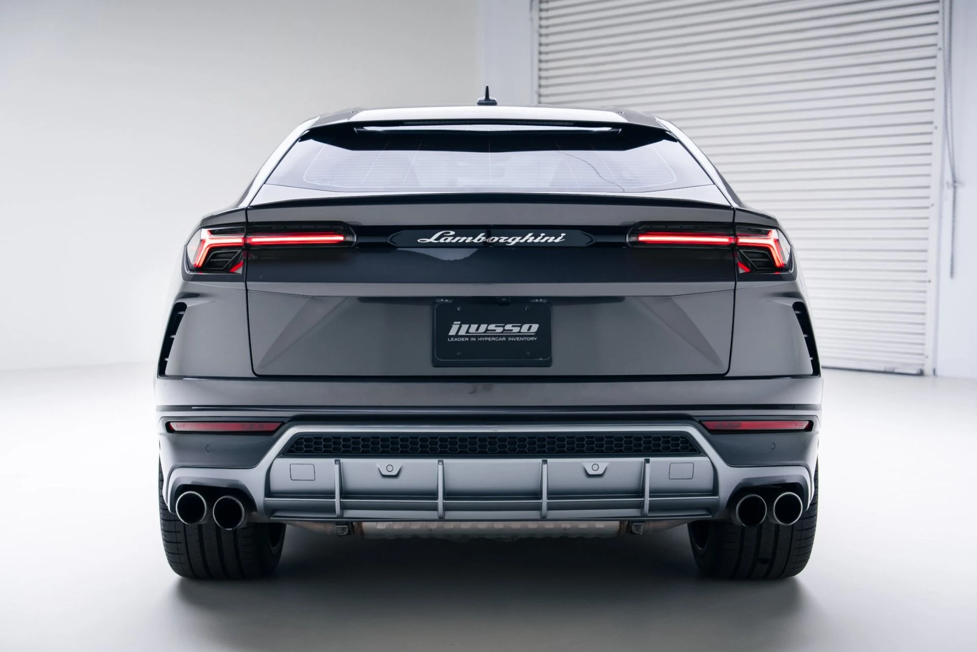 mph005_4268014707_Used_2021_Lamborghini_Urus_1764807920_aad57932fb