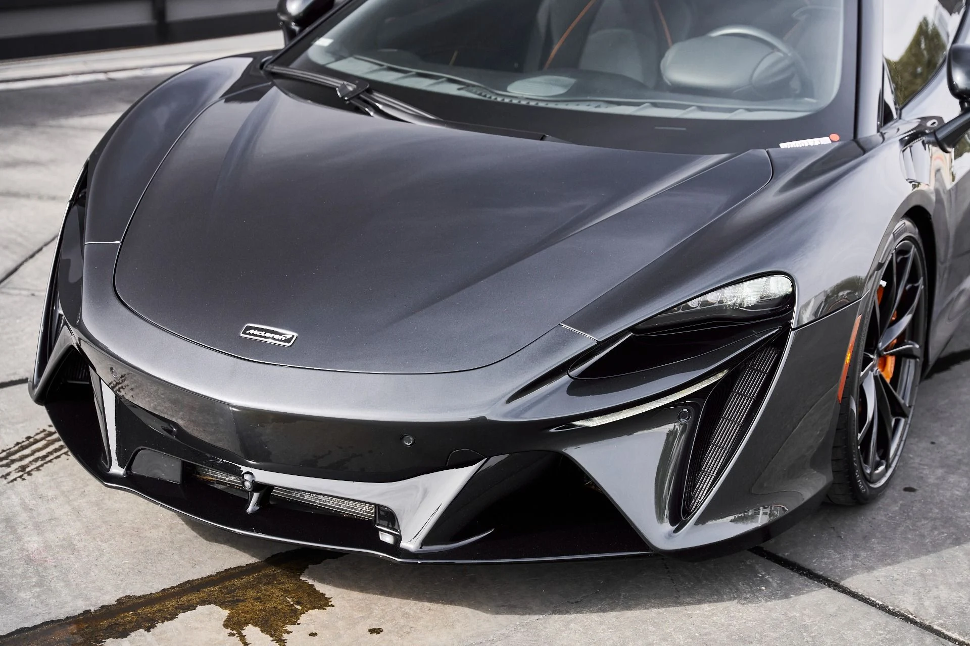 mph005_4268112294_Used_2023_Mc_Laren_Artura_1770833694_986c308532