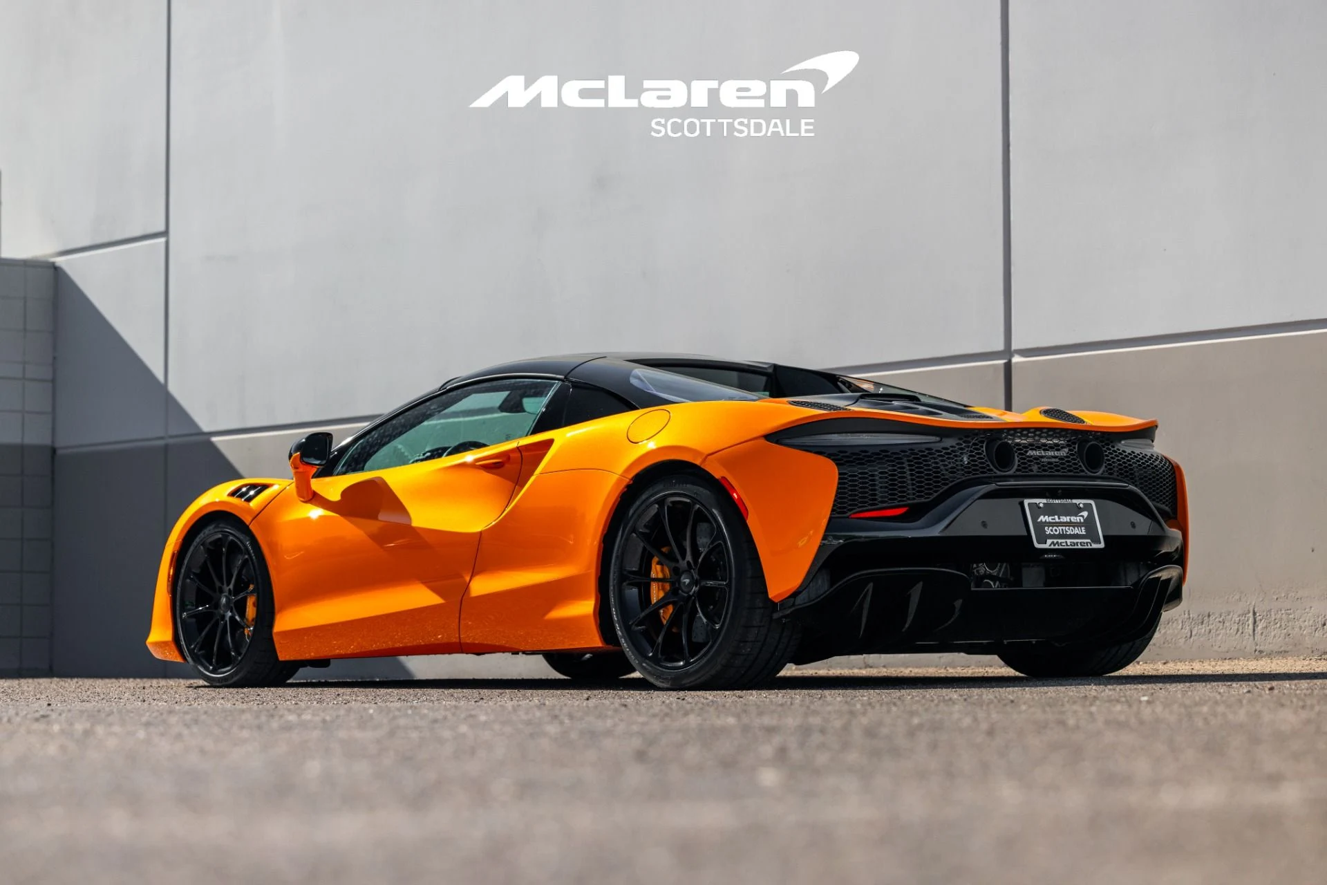 mph005_4269962122_Used_2025_MCLAREN_ARTURA_1724732382_7273852d79