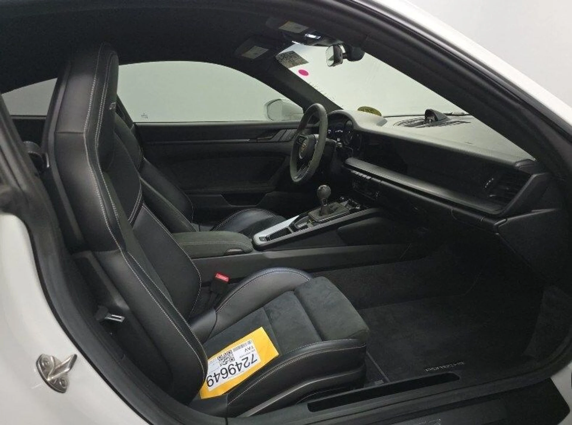 mph005_4270528775_8132b35dcb75cfc2f622b85135c9b64ax_1218a26cad