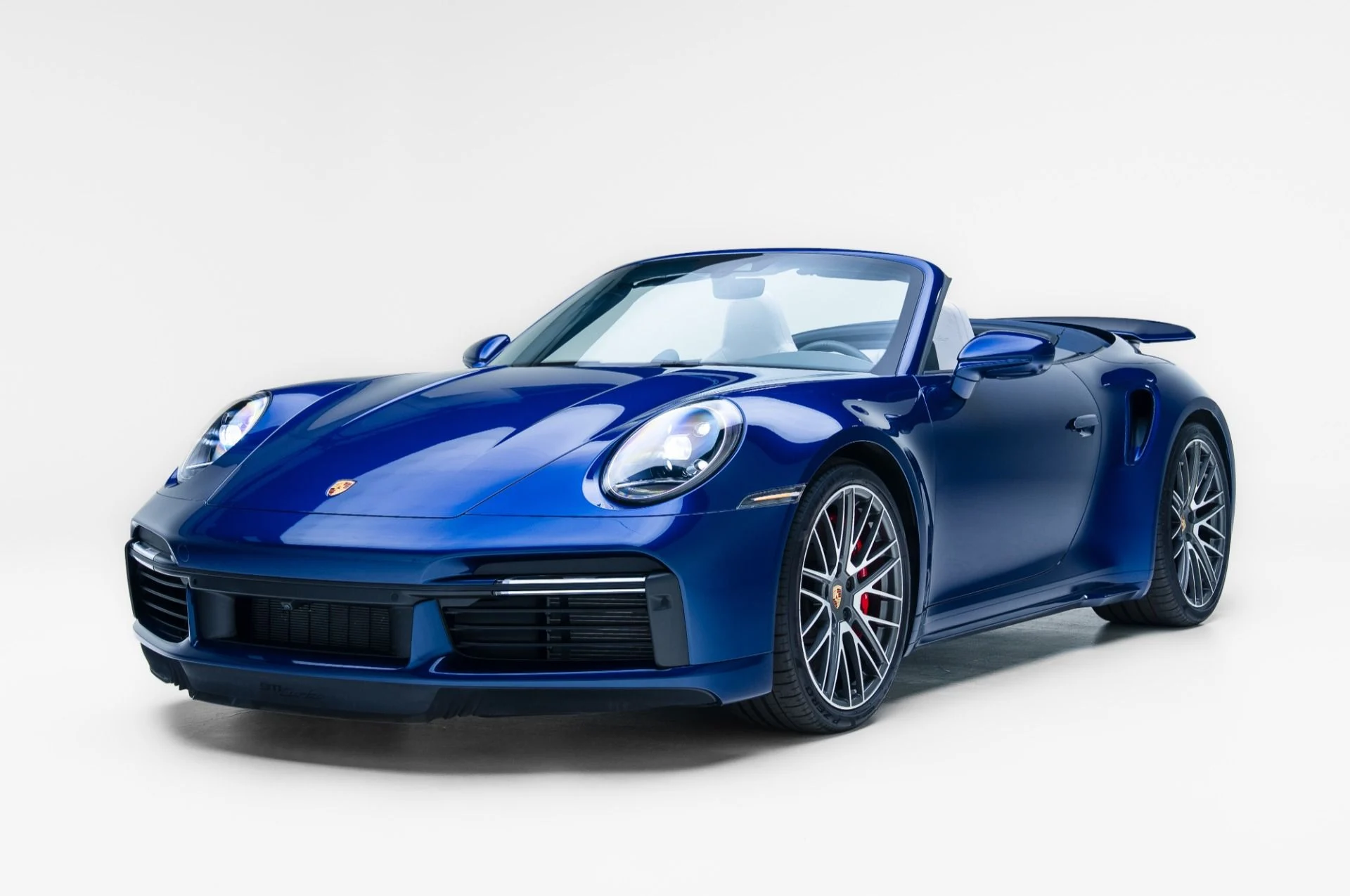 mph005_4277357842_Used_2023_Porsche_911_Turbo_1778800324_c285023d9f