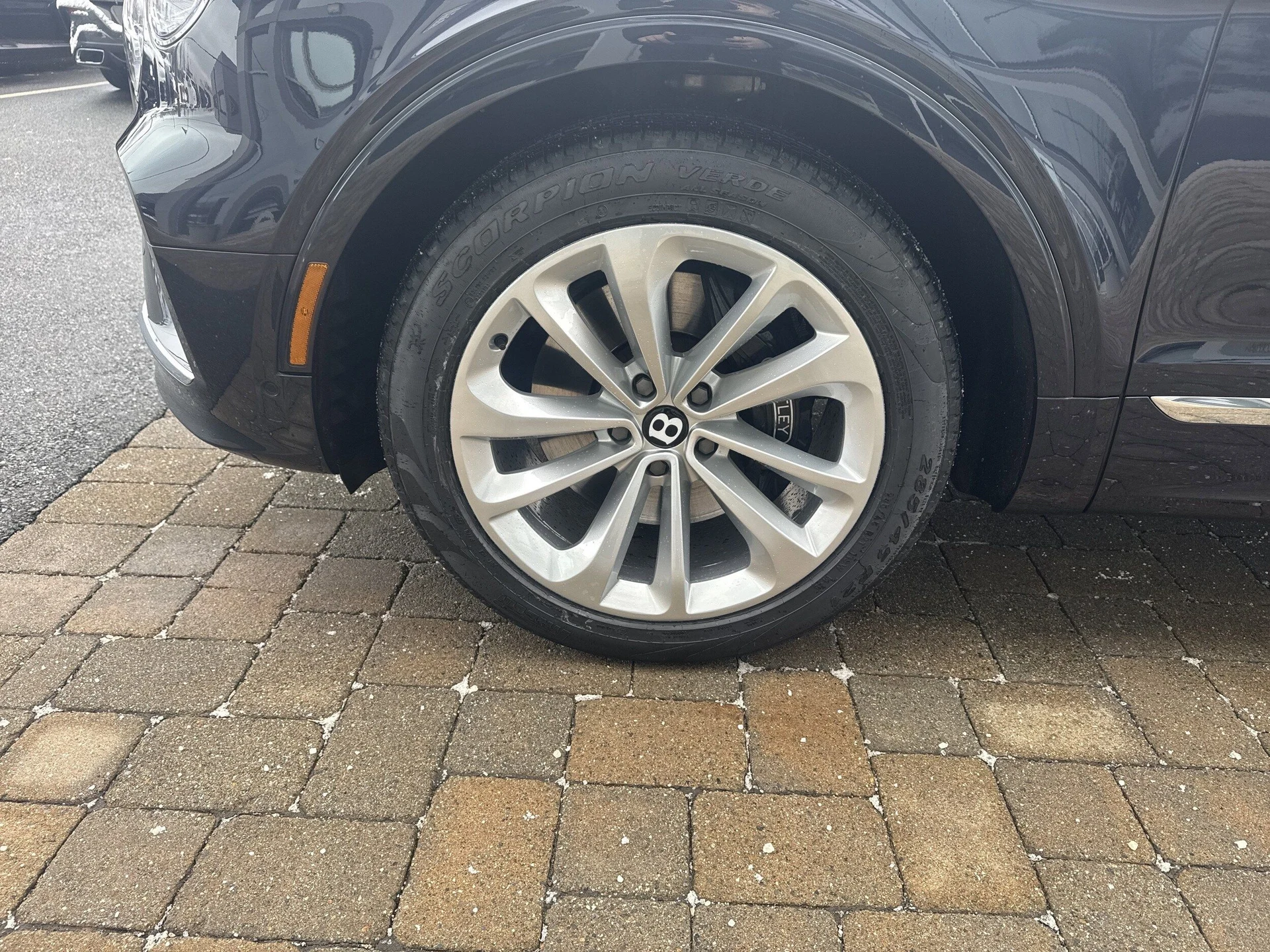 mph005_4278373164_596bed26041c0e833560b02afb9266a4x_b035e96d15