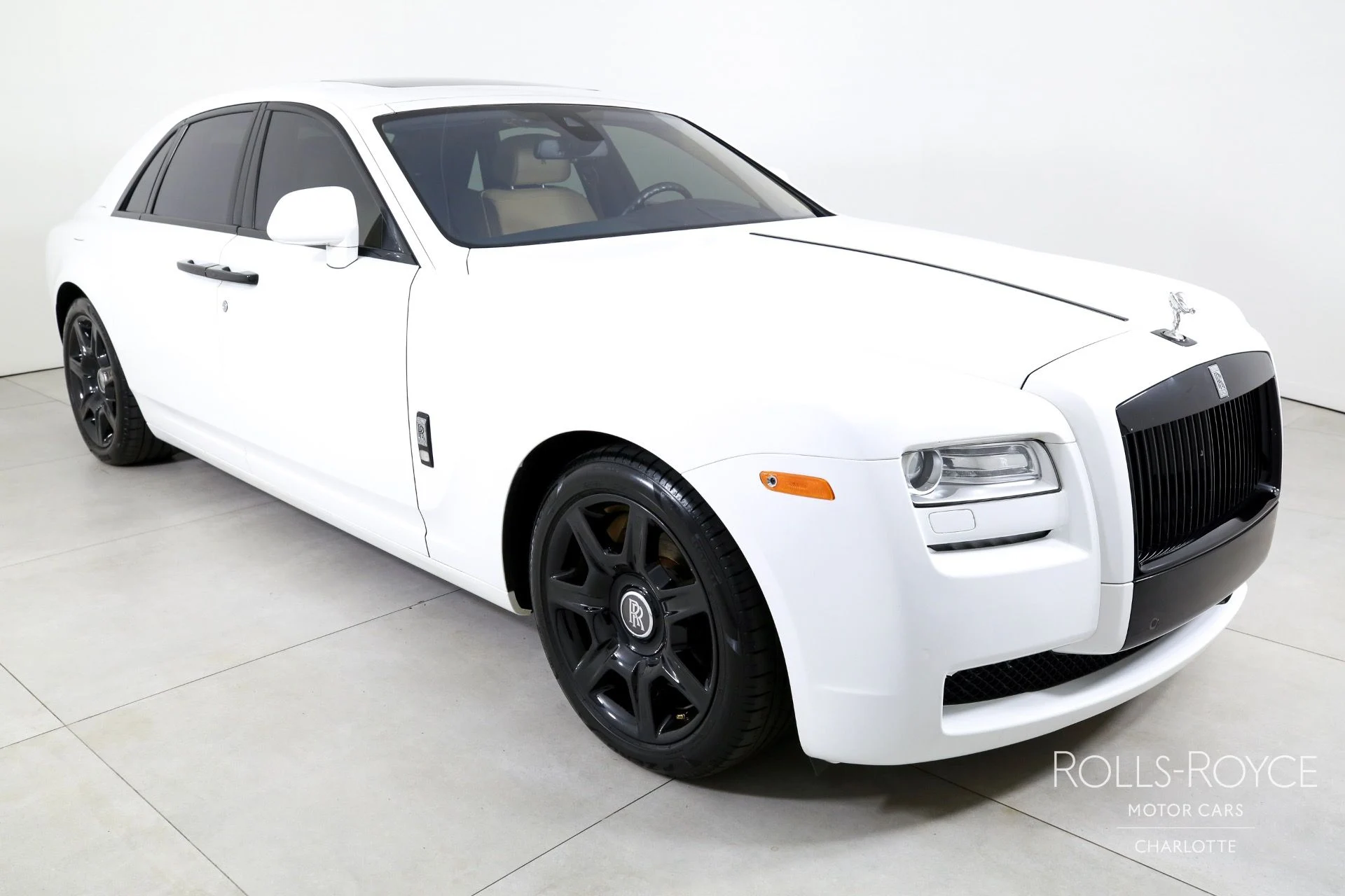 mph005_4293415608_Used_2014_Rolls_Royce_Ghost_1757714696_813f34fac0