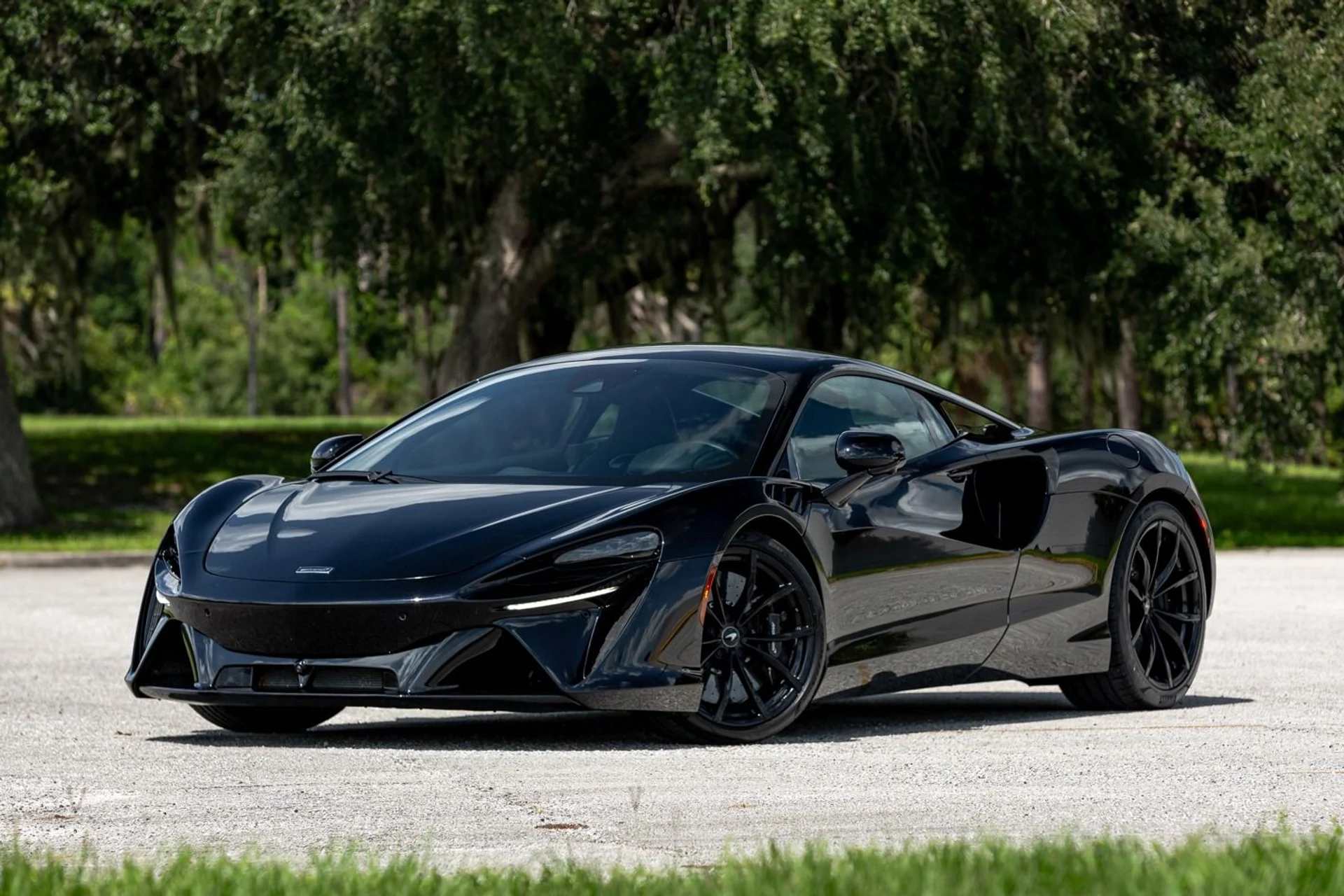 mph005_439358113_440_p6_l_67901a93ac