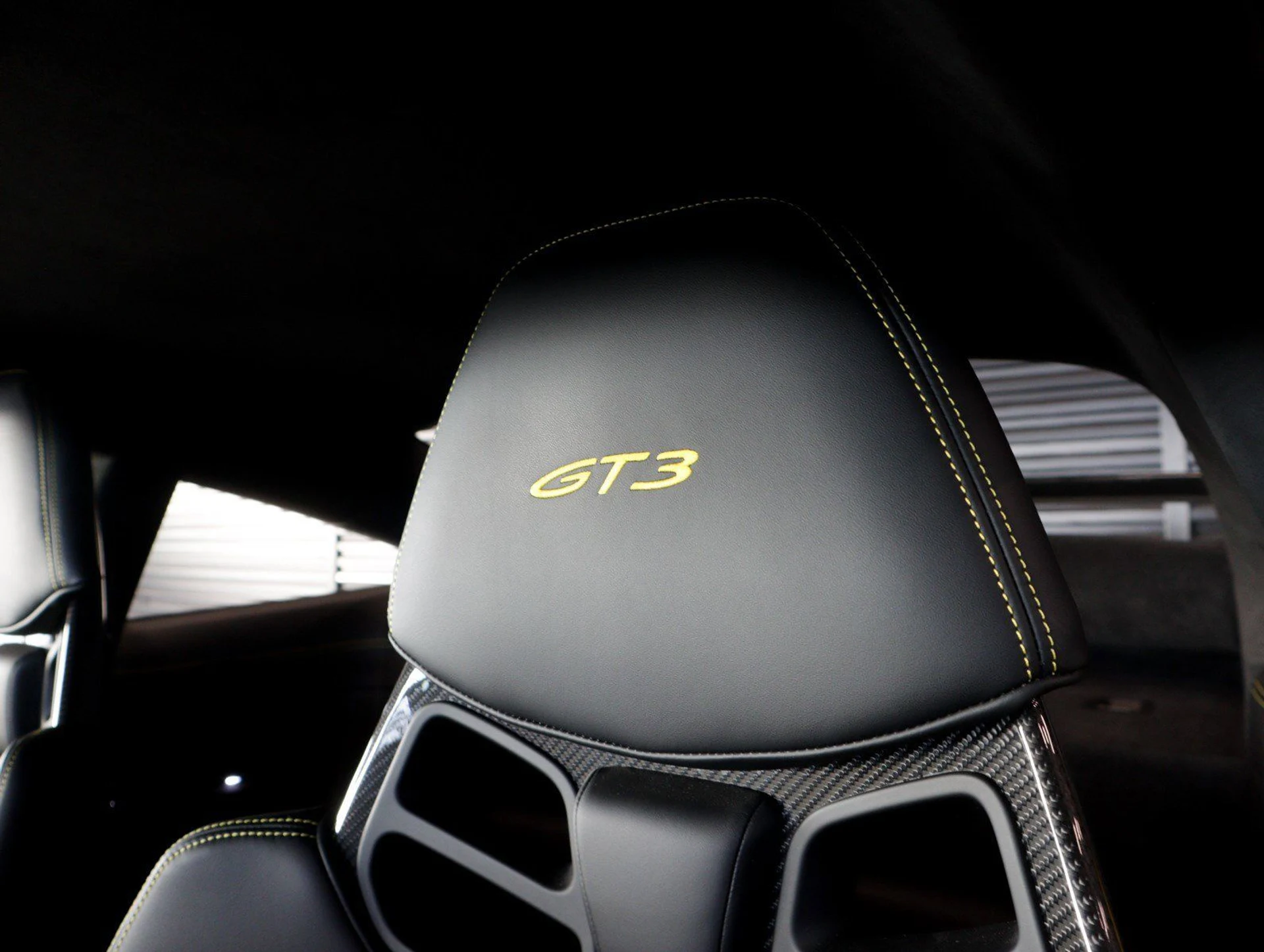 mph005_44271244_d8e56a81220be3d44fb91aaf99bcb13f_9a23bbd251