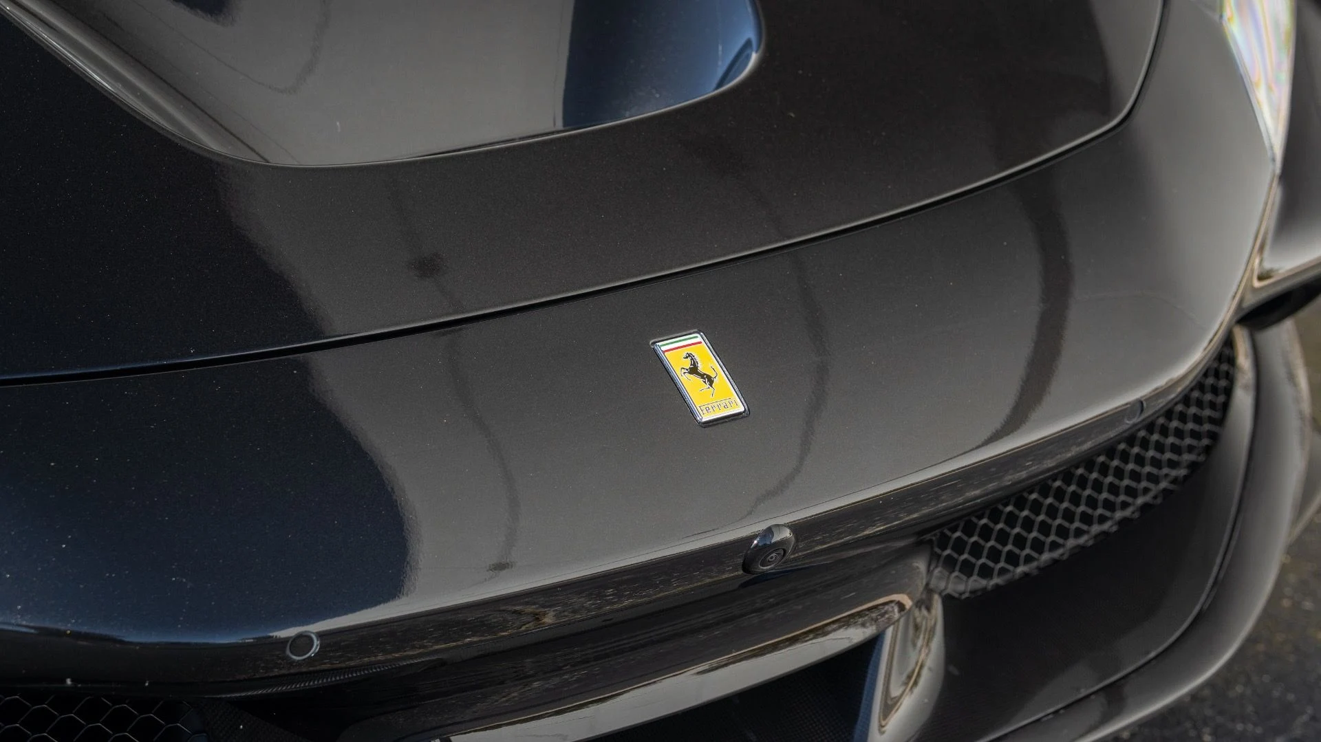 mph005_442975030_Used_2021_Ferrari_F8_Spider_1753198309_6ca30482cc