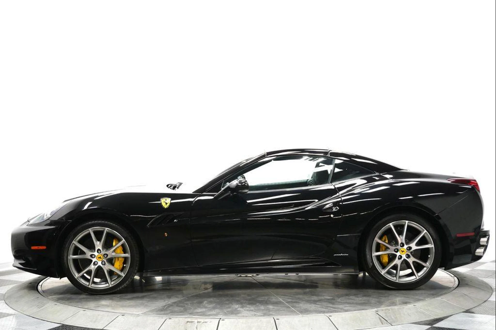 mph005_448372492_Ckc_Uo_P8_F_Wuq_Ts_Dvxxzpdtv1cyo_U_e8de34d2bd