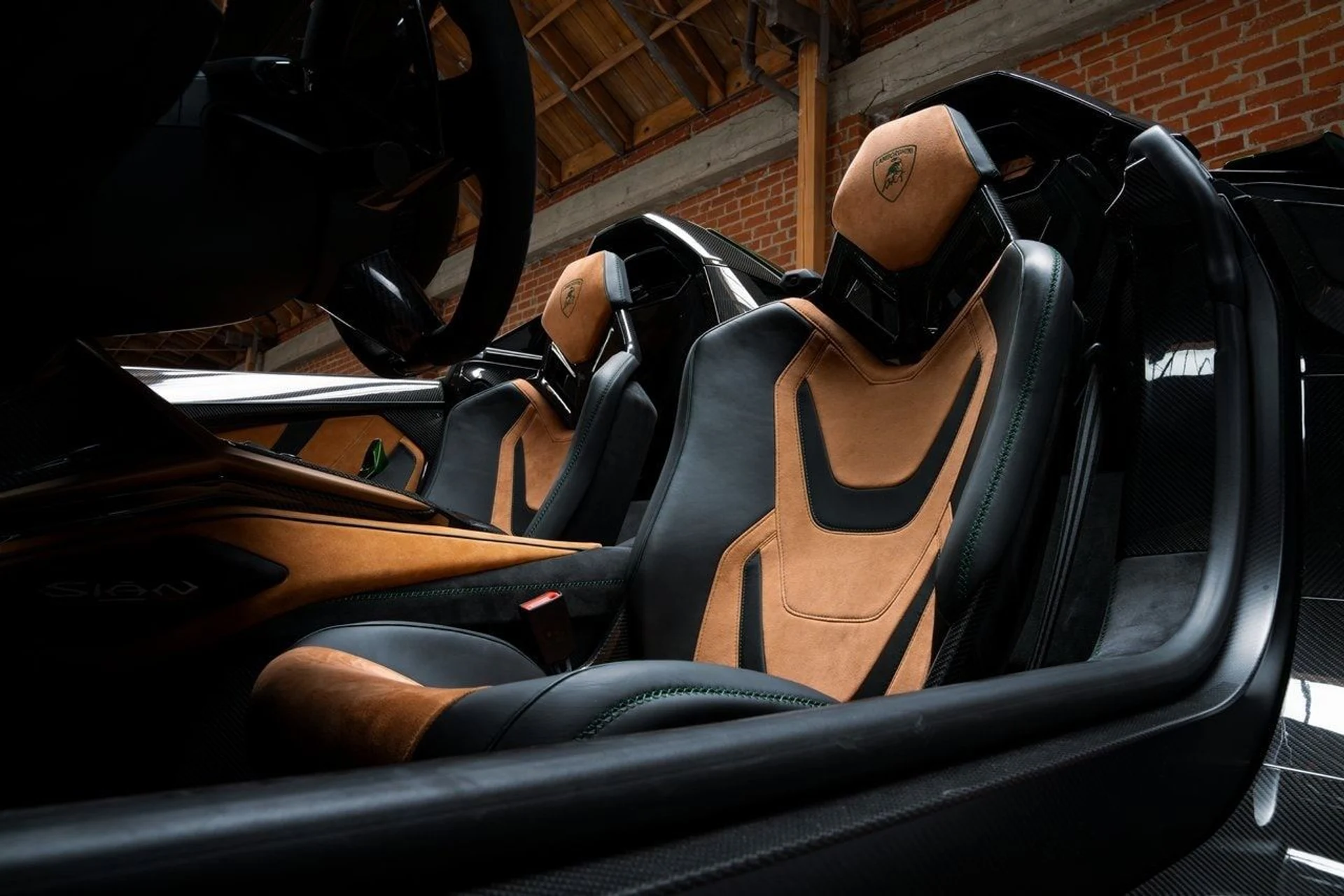 mph005_460791800_2171a9bf850f154a46ea7664b3dd548dx_64eb4f7c93