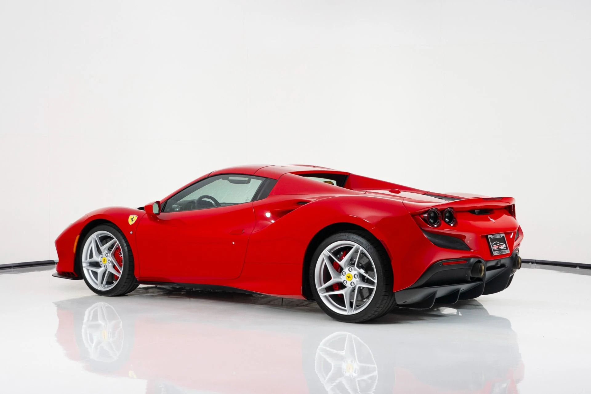 mph005_461914855_Used_2021_Ferrari_F8_Spider_1757957103_dd2bb68d7c