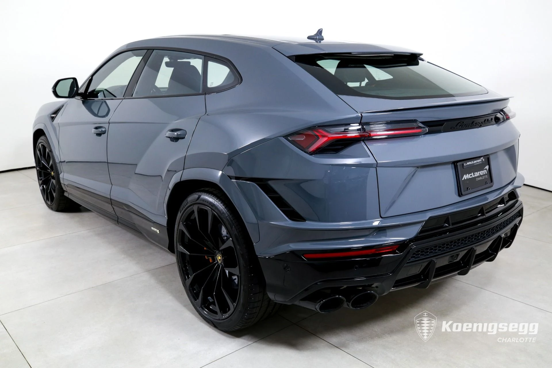 mph005_464812357_Used_2024_Lamborghini_Urus_S_1761085195_9b6b2174f8
