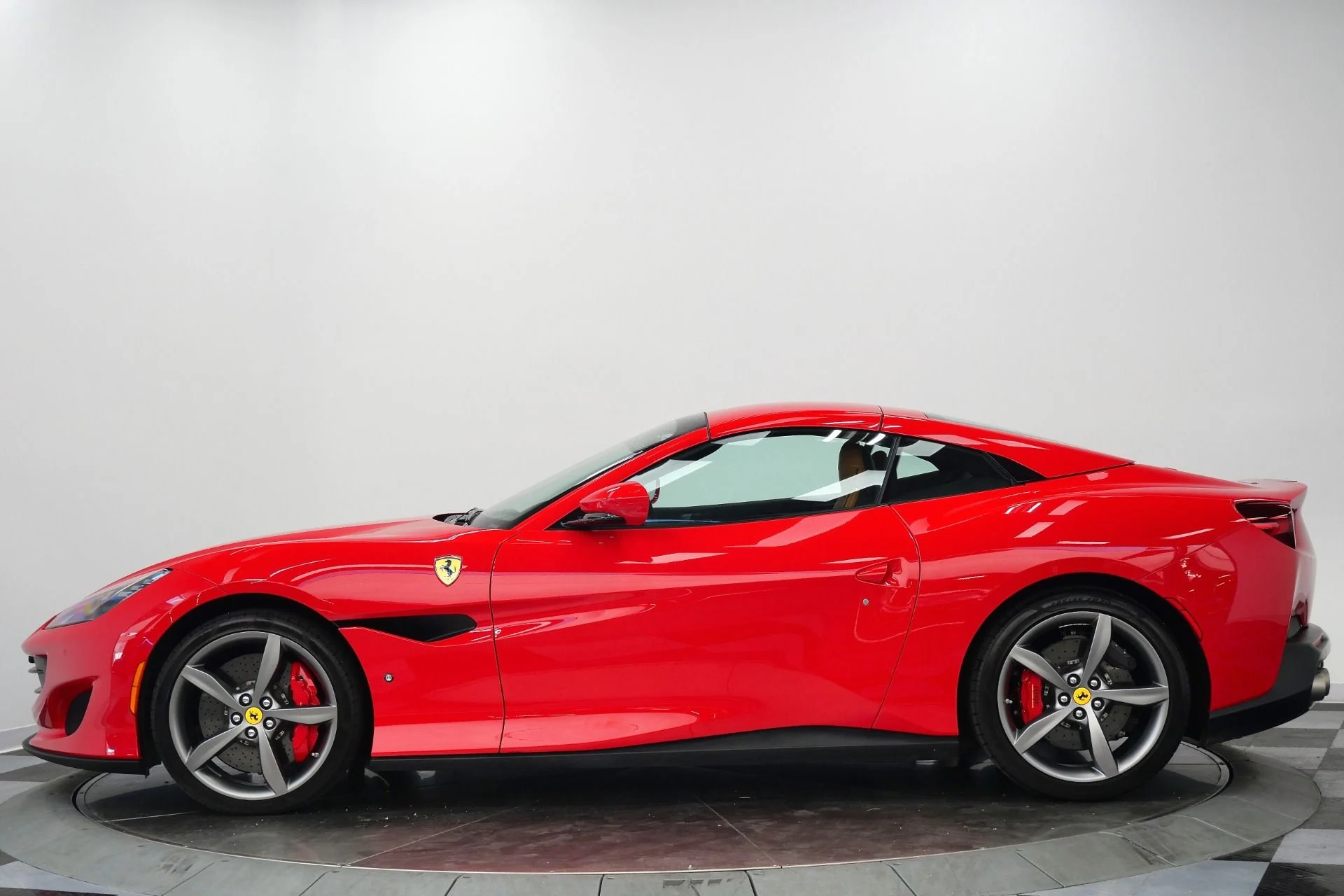 mph005_469128146_Used_2019_Ferrari_Portofino_Daytona_Seats_High_Power_Hi_Fi_Carbon_Fiber_and_Leather_Steering_Wheel_1775750946_7778133607