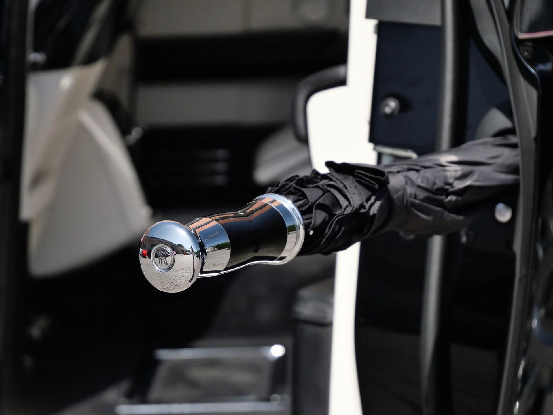 mph005_475783105_64e9d9d7e8cff91668c1a62d60bf2f9fx_45b7fd3859