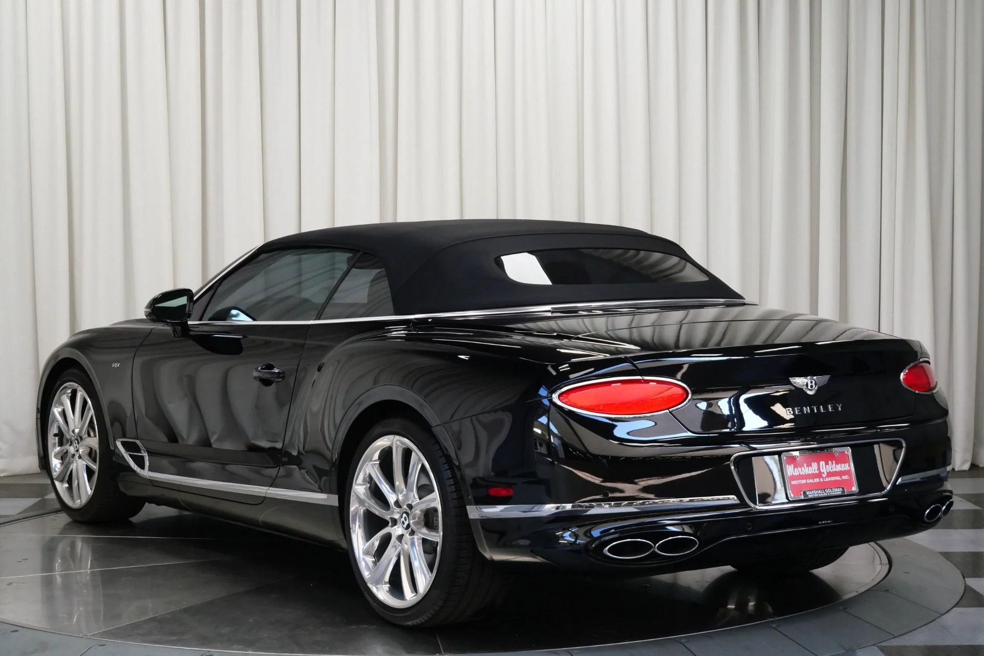 mph005_482650283_Used_2022_Bentley_Continental_GTC_V8_1754511421_152cbc3925