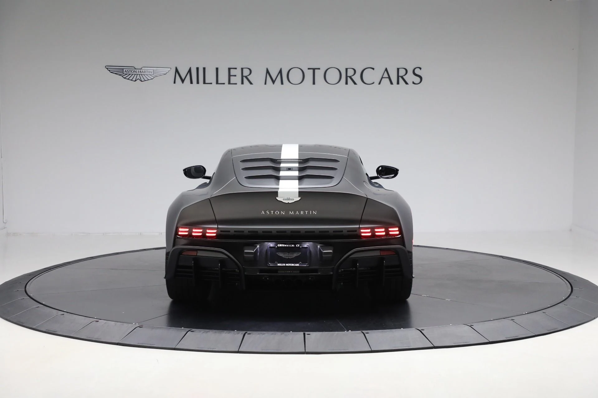 mph005_484324241_New_2024_Aston_Martin_Valour_1edff2e36e