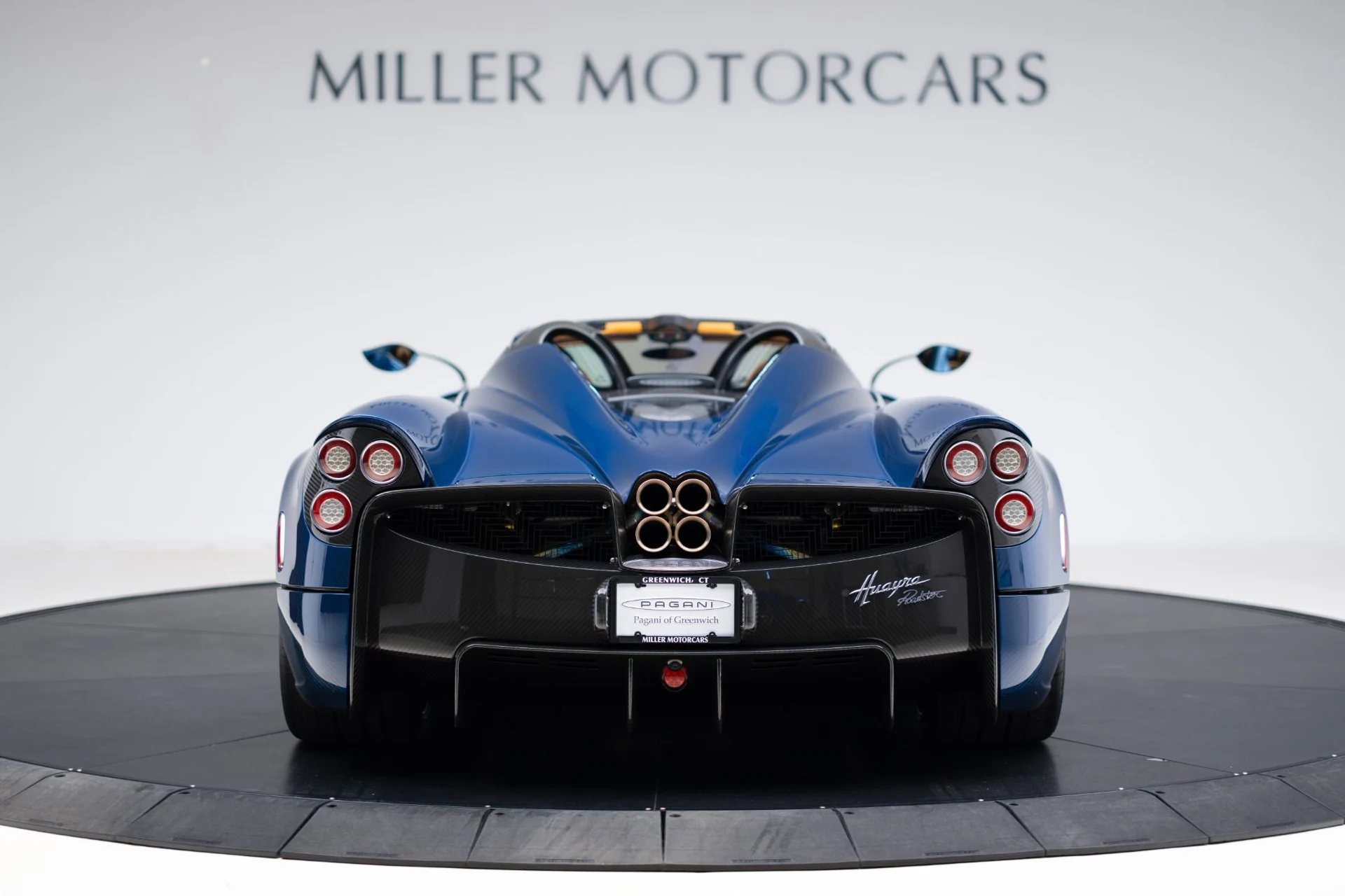 mph005_485861686_Used_2017_Pagani_Huayra_Roadster_1775067983_8a8f8c062b