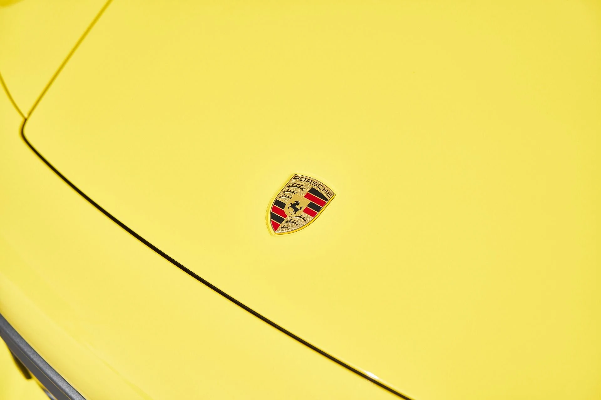 mph005_492021949_Used_2022_Porsche_911_Carrera_4_S_1761081905_13ab232984