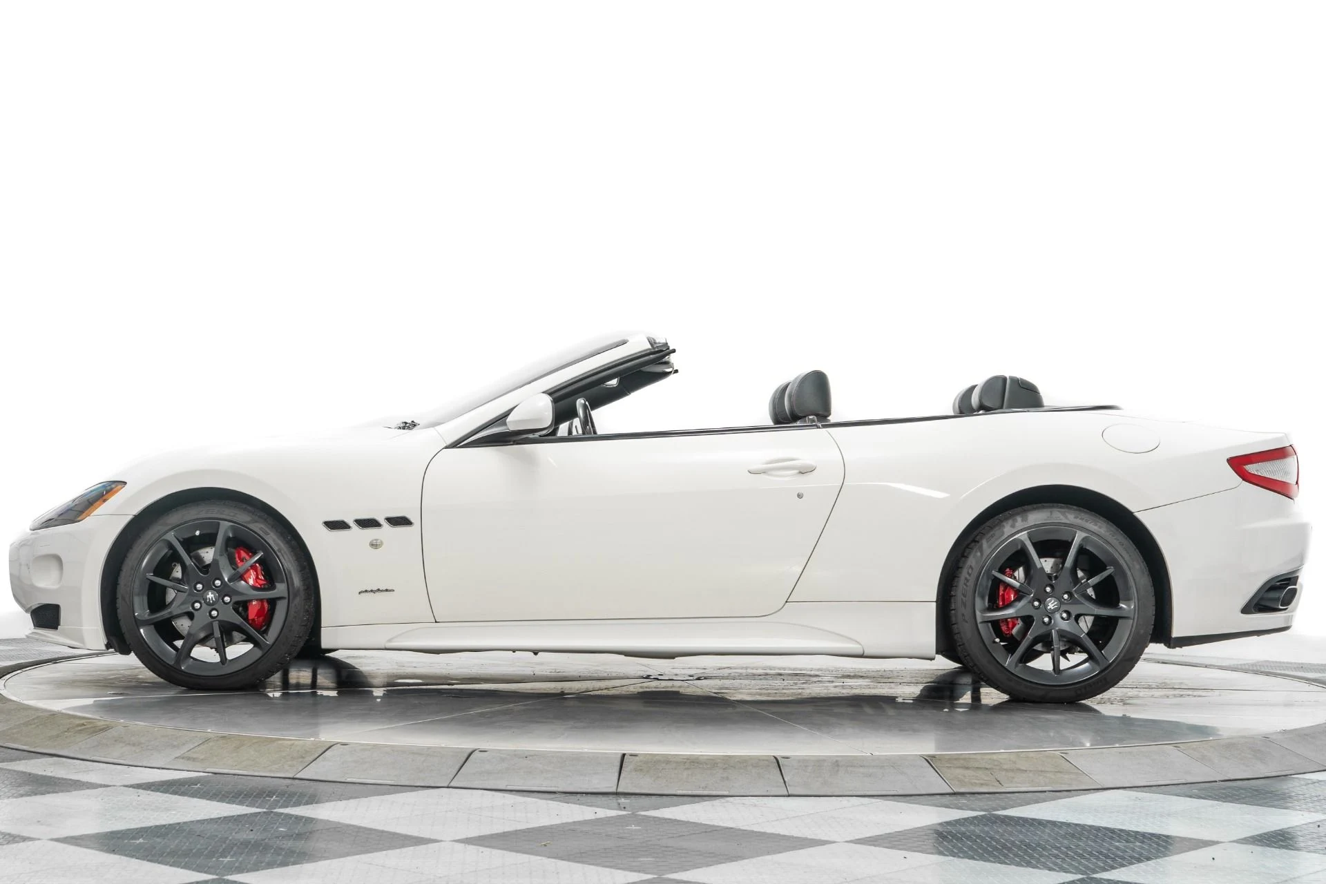 mph005_492869231_Used_2012_Maserati_Granturismo_Sport_1756223132_9b9767e18e