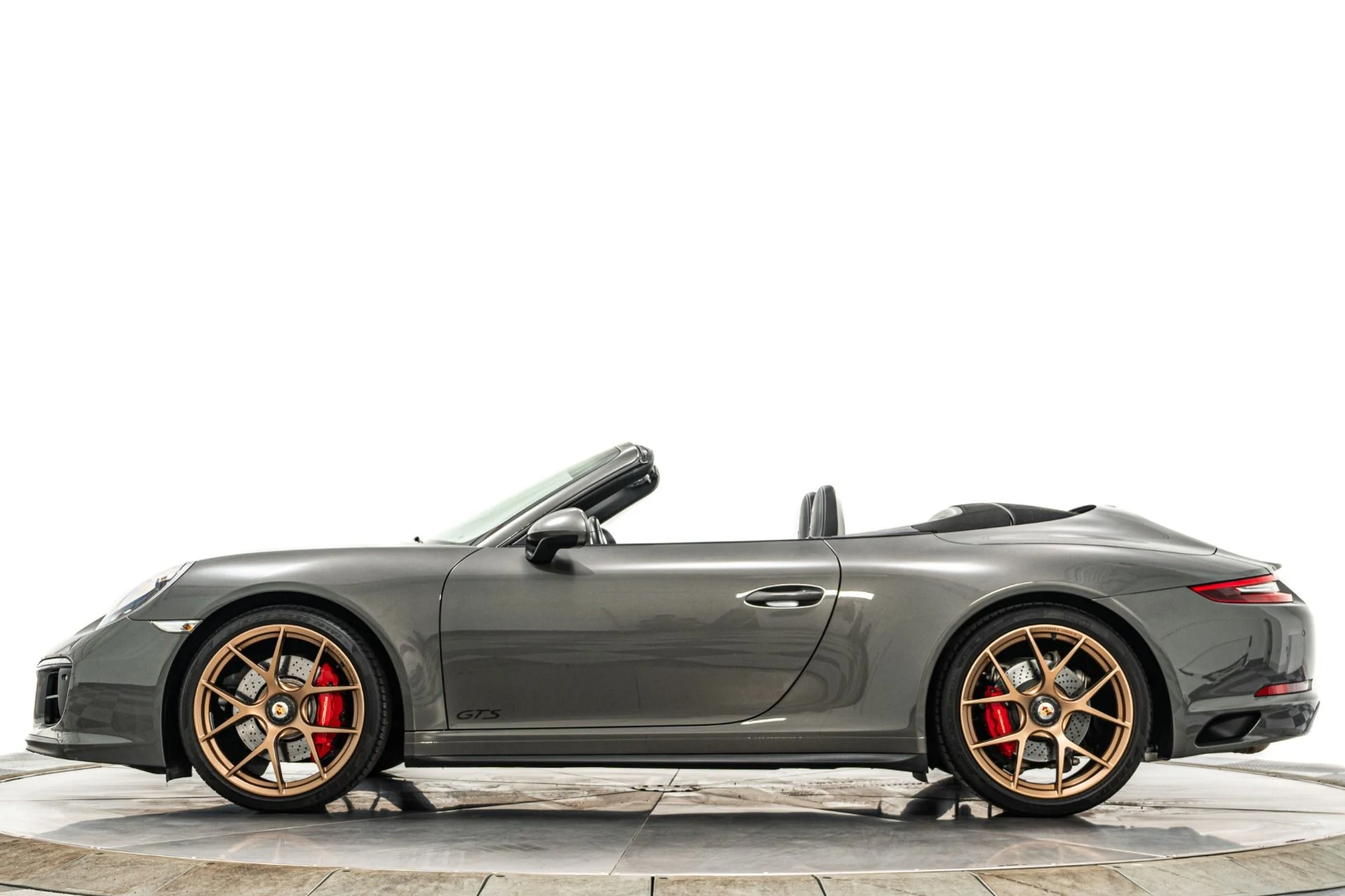 mph005_494335874_Used_2019_Porsche_911_Carrera_GTS_Premium_Package_Plus_18_Way_Adaptive_Sports_Seats_1777924829_dd4c059400