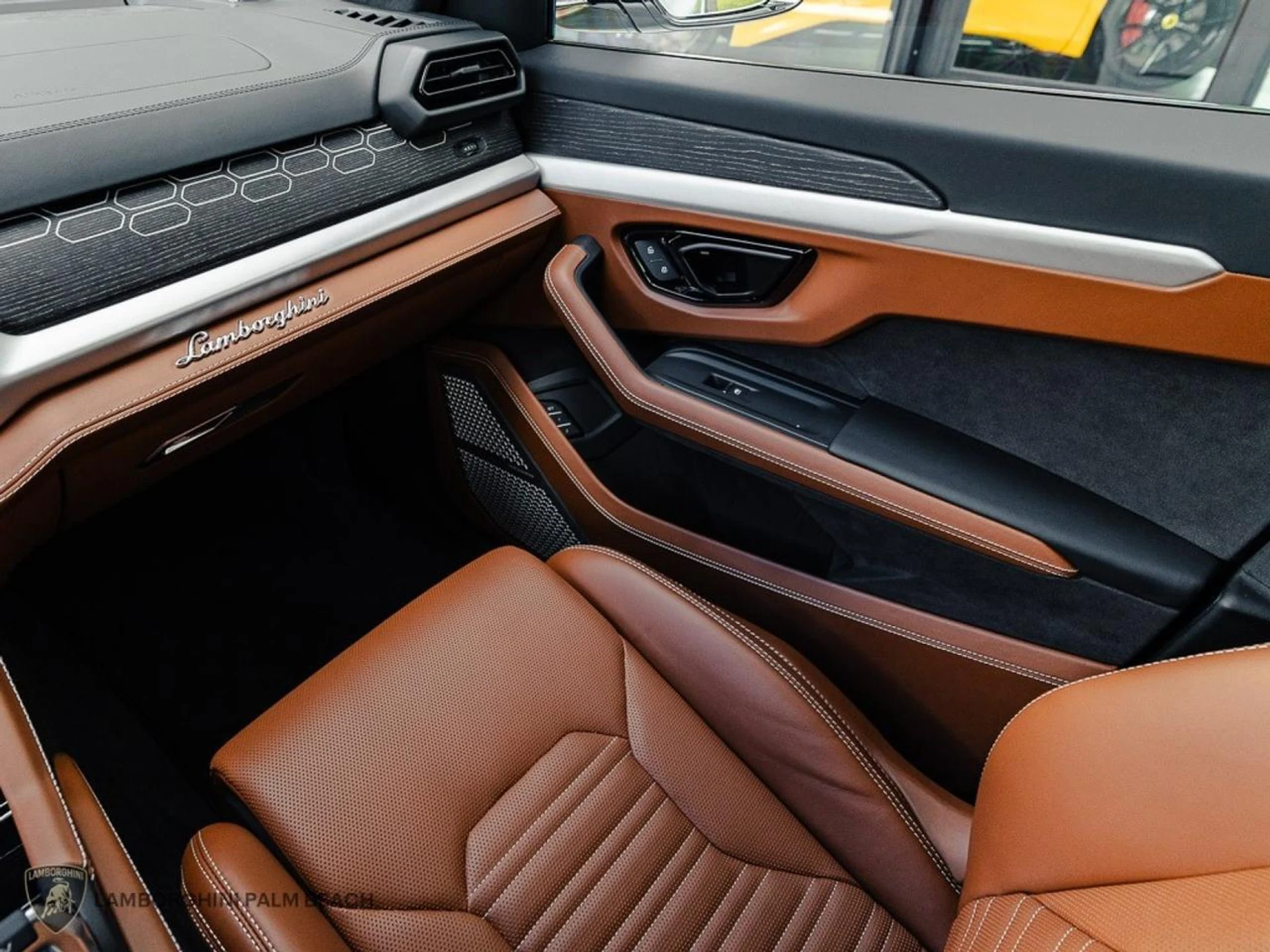 mph005_496955536_bebbcc4b50c1b3b7c75b3207a992f2a3_0000acbe10