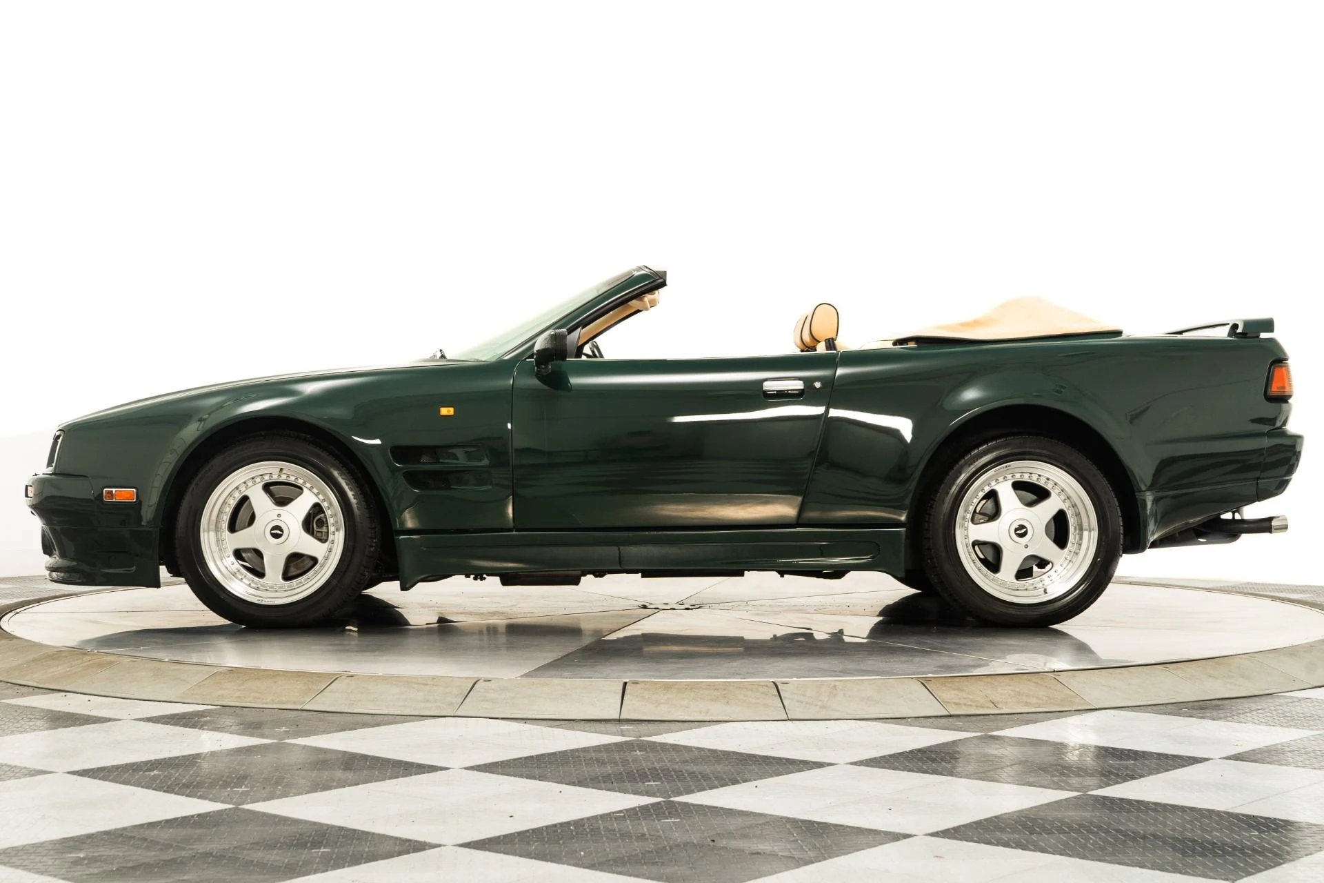 mph005_498017172_Used_1993_Aston_Martin_Virage_Volante_63_Cosmetic_Widebody_1755628836_ce80873bdd