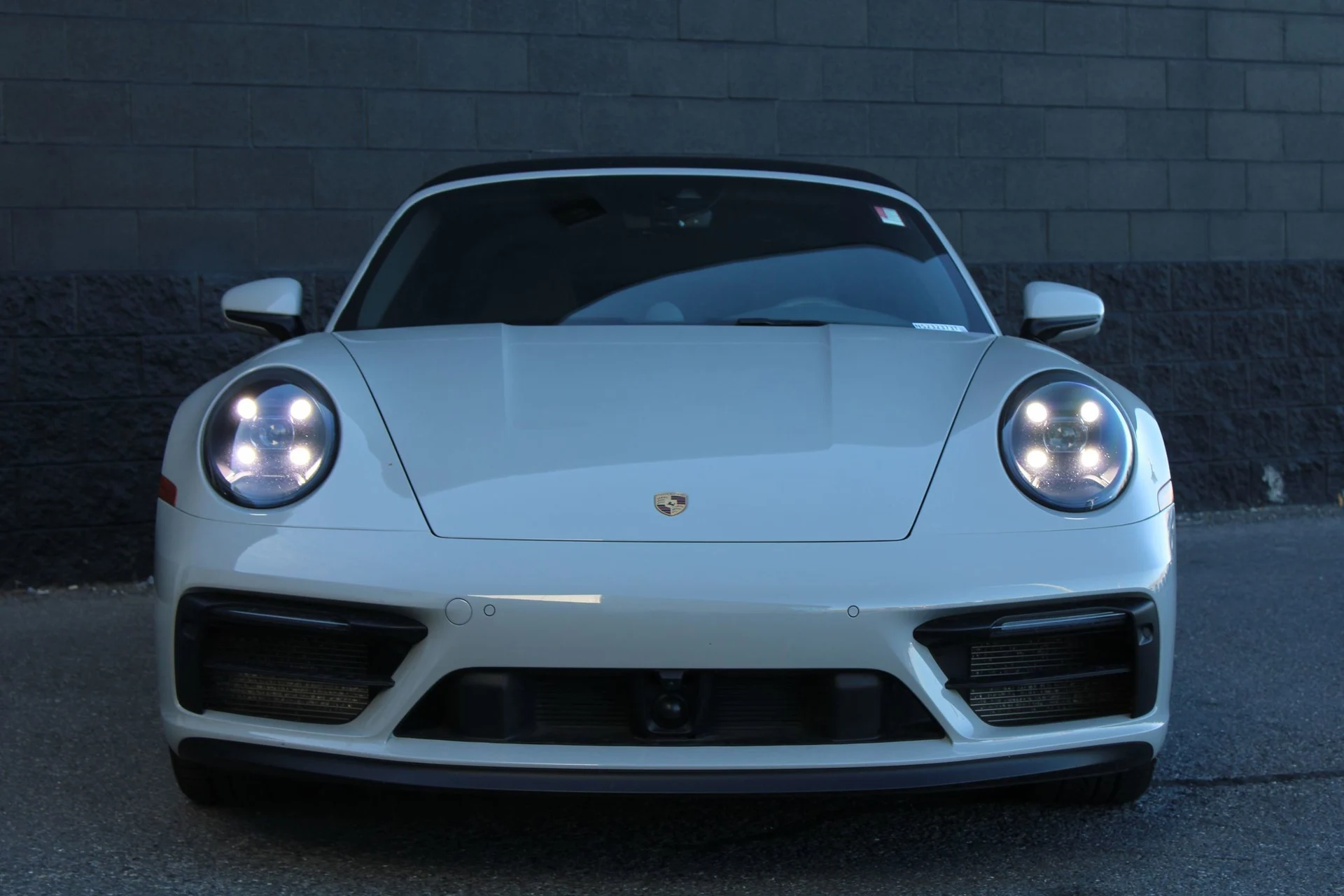 mph005_500430618_86153e0e878802e81afb5fa18dba14ad_28f801b9f8