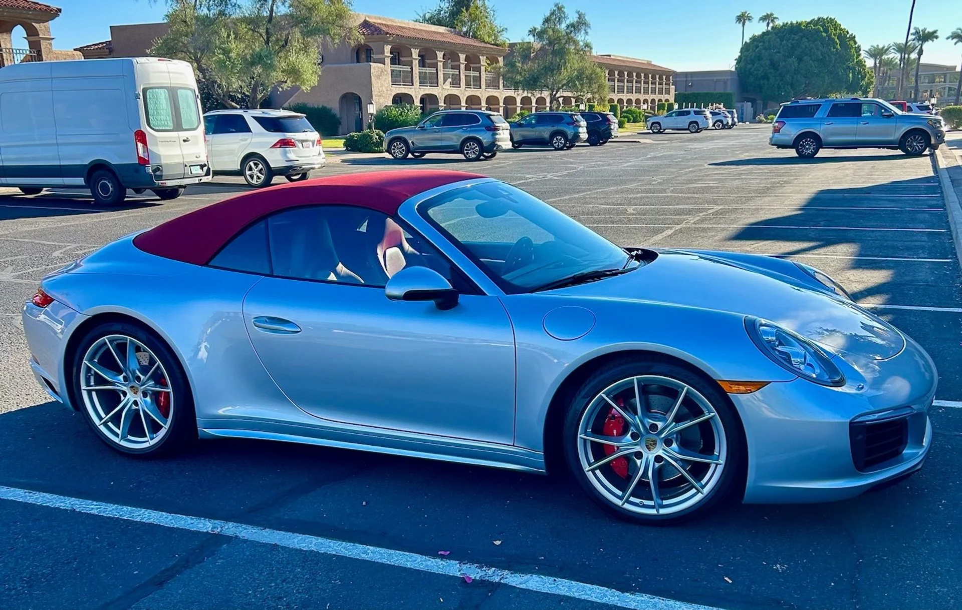mph005_507325365_Used_2017_Porsche_911_Carrera_4s_Carrera_4_S_1757365357_0bd0719895
