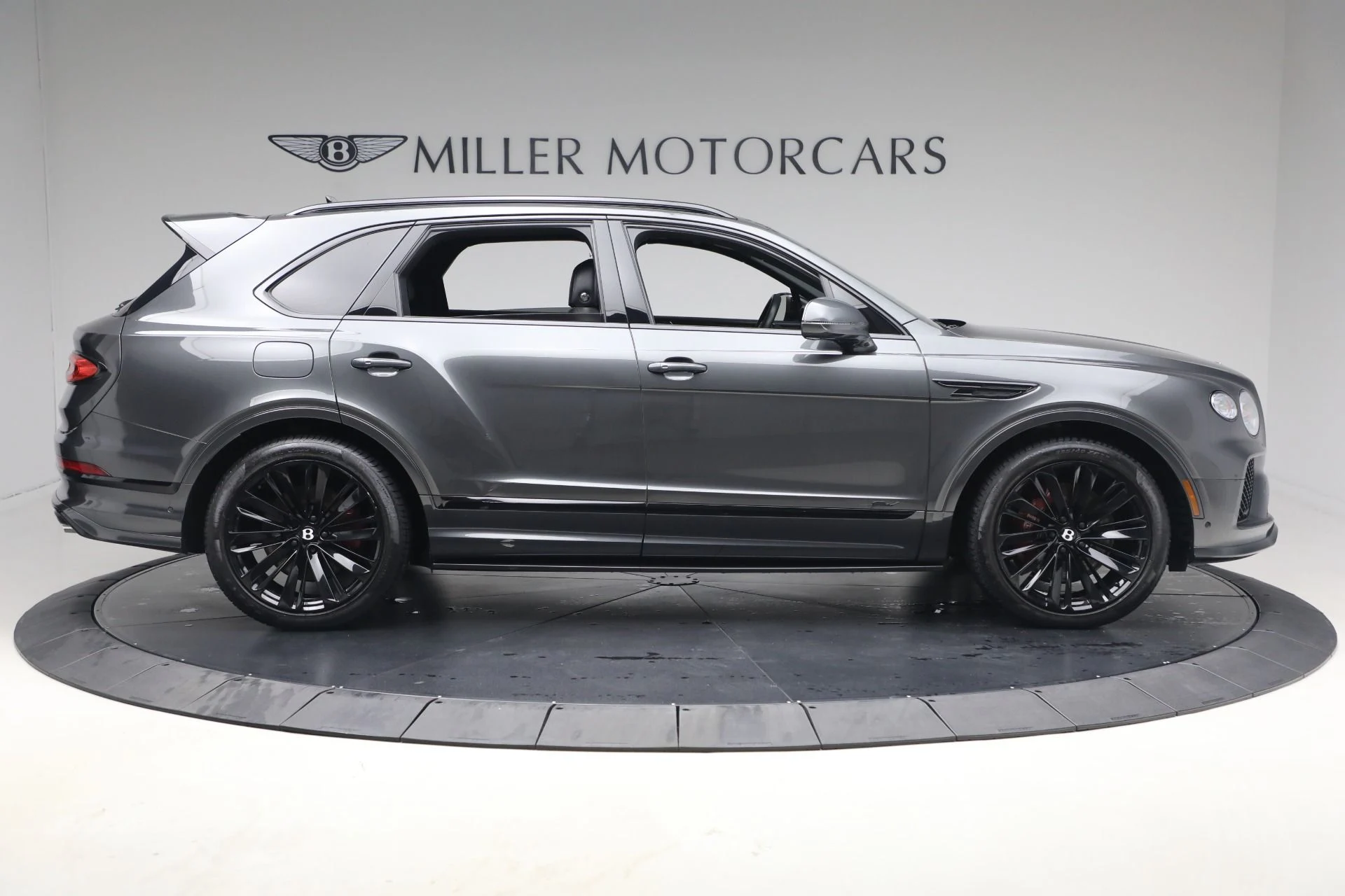 mph005_527547028_Used_2022_Bentley_Bentayga_Speed_1768683439_23d20baf4c