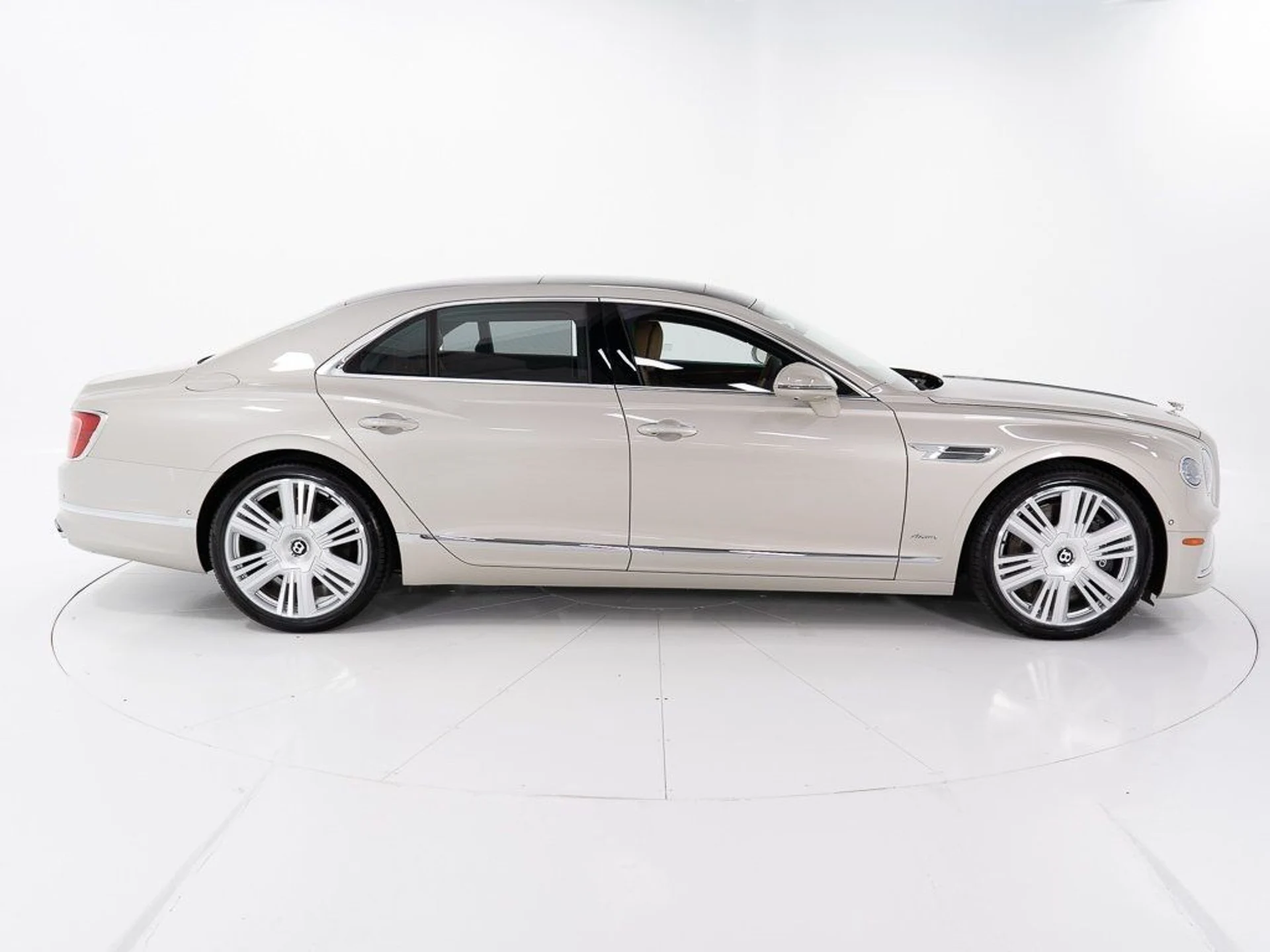 mph005_530376992_522a0c33f881025d9e951f0b647d79a1_52b83d0a2b