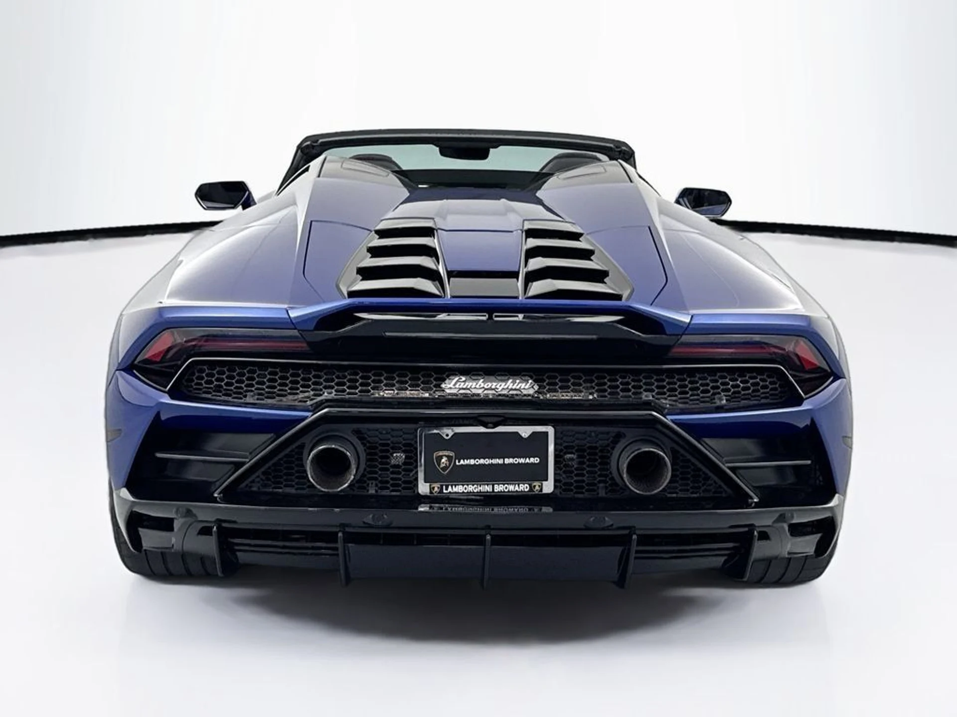 mph005_535738000_d38b719490219aa6a37d3cf7a2aaccc0_de125788f2