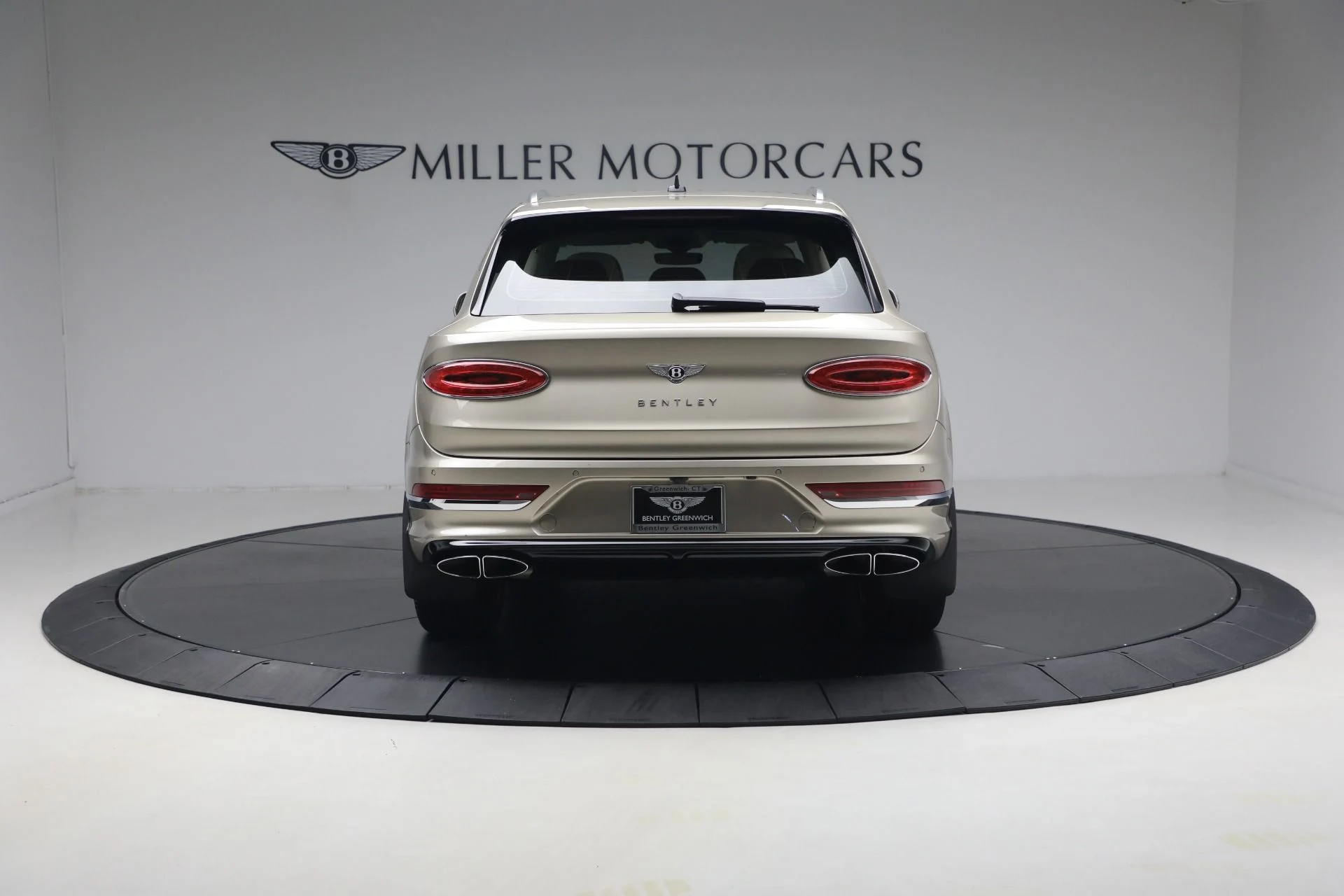 mph005_537389957_Used_2021_Bentley_Bentayga_V8_1780783496_ef73b8a46b