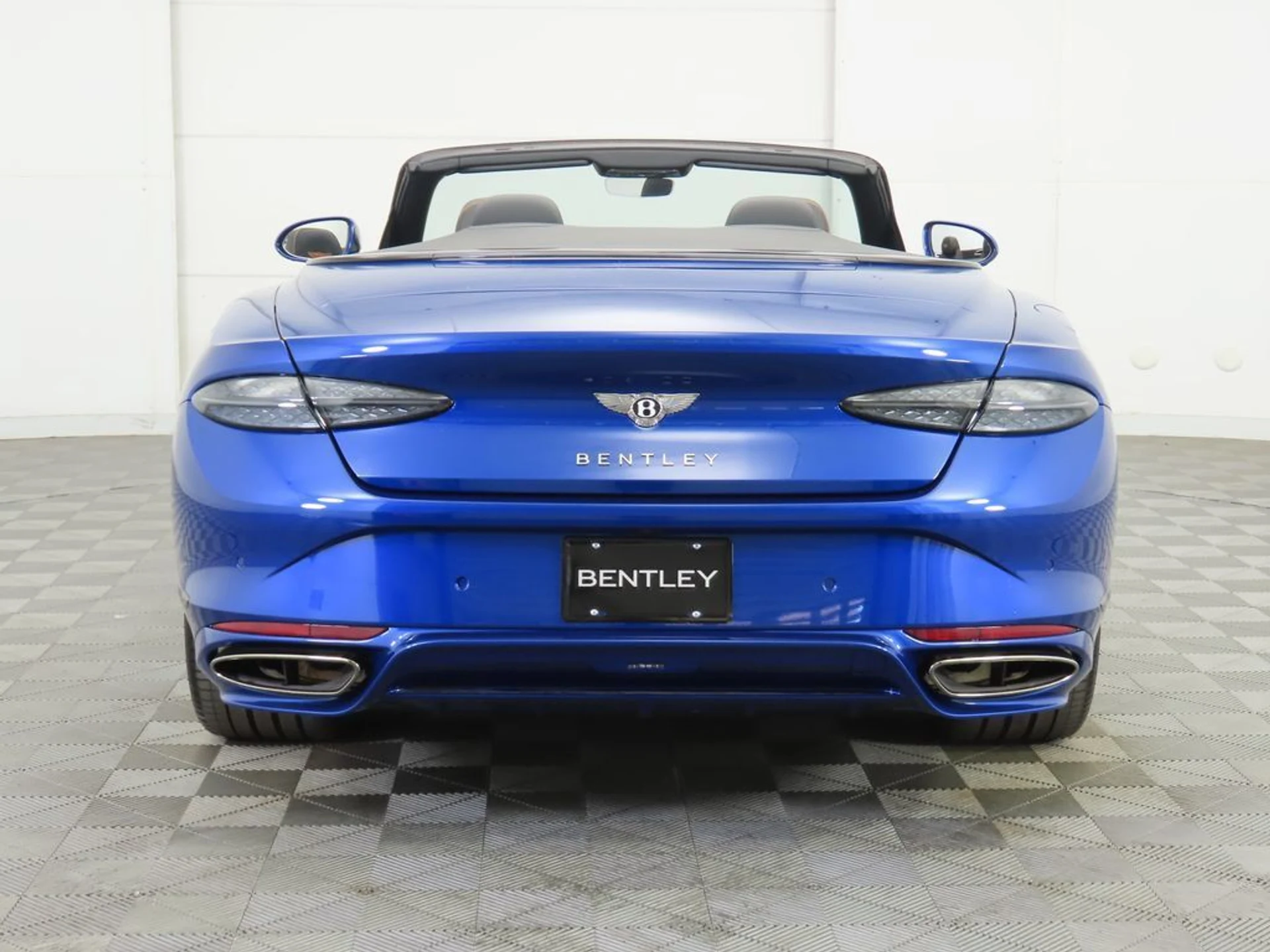mph005_539789451_new_2025_bentley_continental_gtspeedconvertible_8119_22891450_6_1024_ddd4d274a4