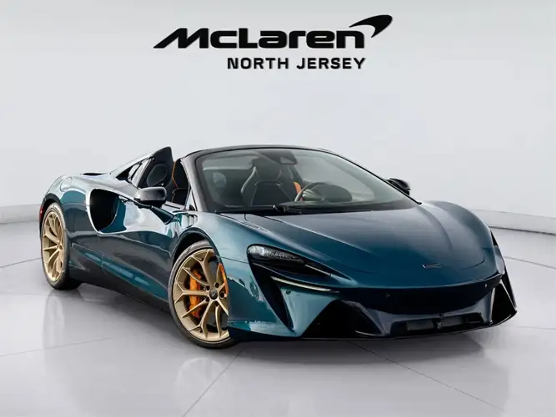 mph005_540000611_hdqm95wtk_Nzo_N_As_S_med_122a3d15c7