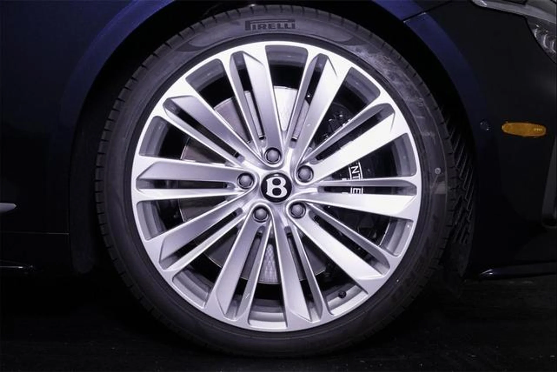 mph005_548114056_eau_Hba_Tf9_Vu_Ond_Lelk_OVR_63_Ce_M_48be73b03b