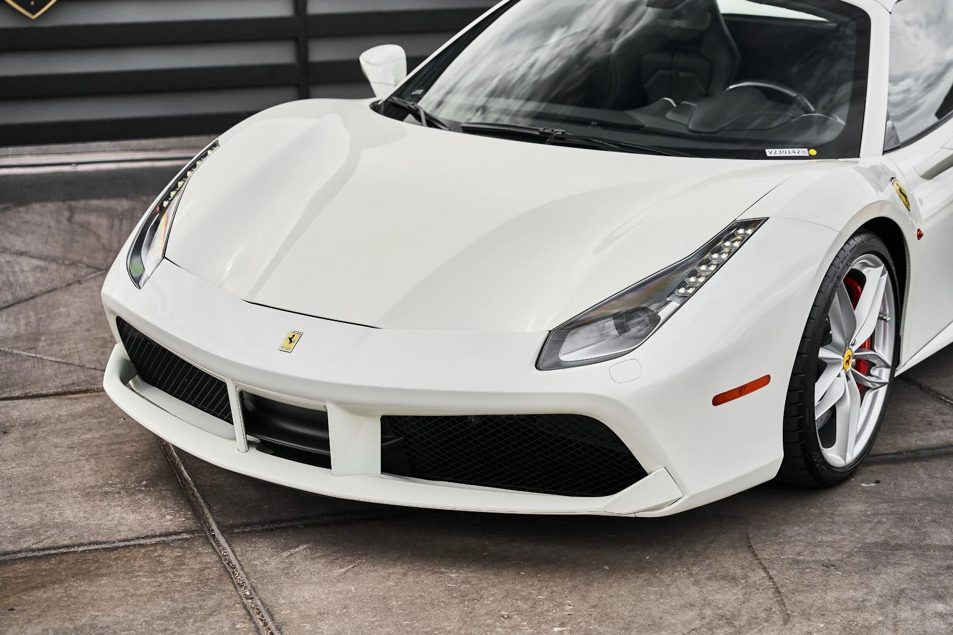 mph005_54922282_Used_2018_Ferrari_488_Spider_Base_1787888123_b268666ef1