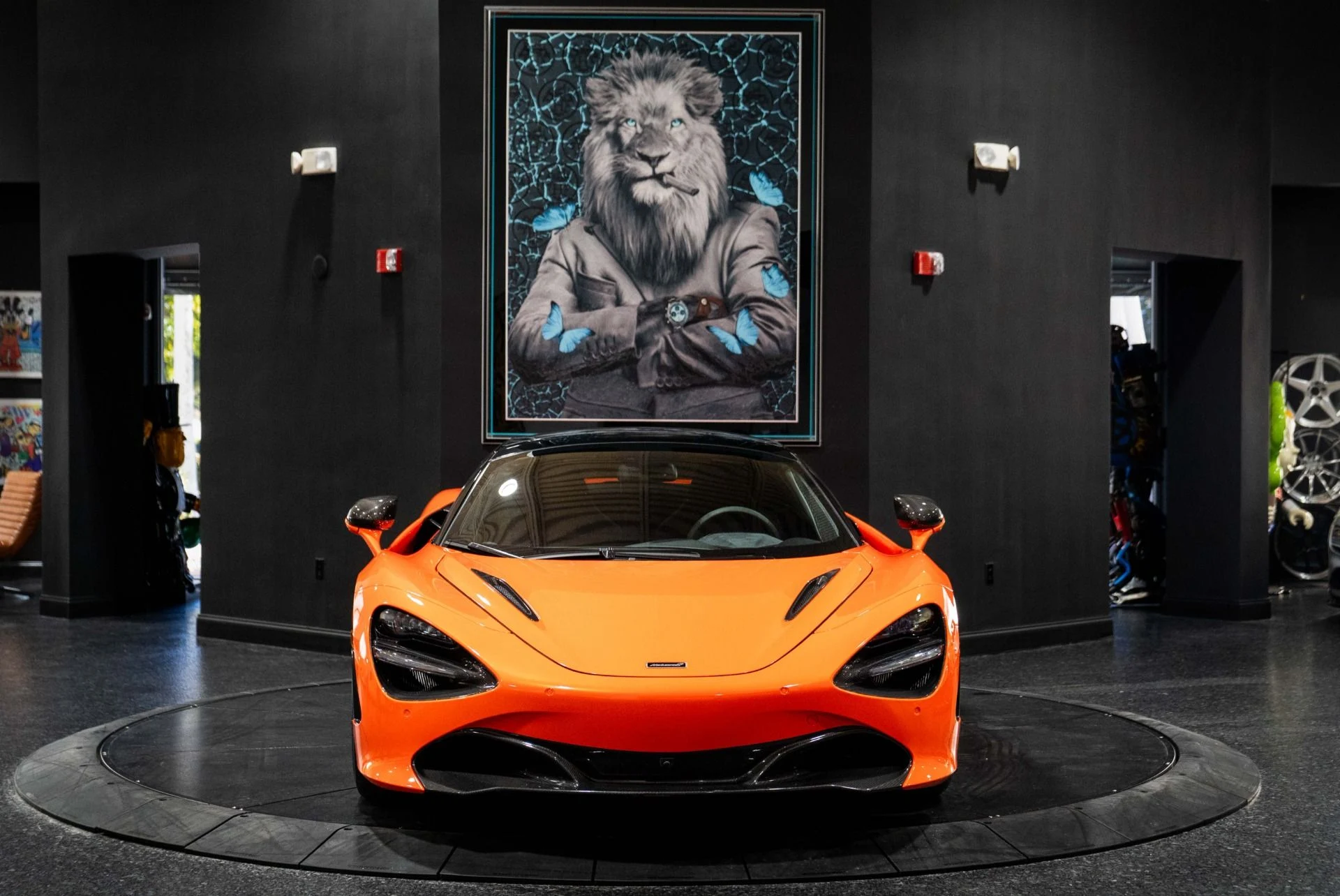 mph005_554981390_Used_2019_Mc_Laren_720_S_Spider_1767641585_d978a9349d