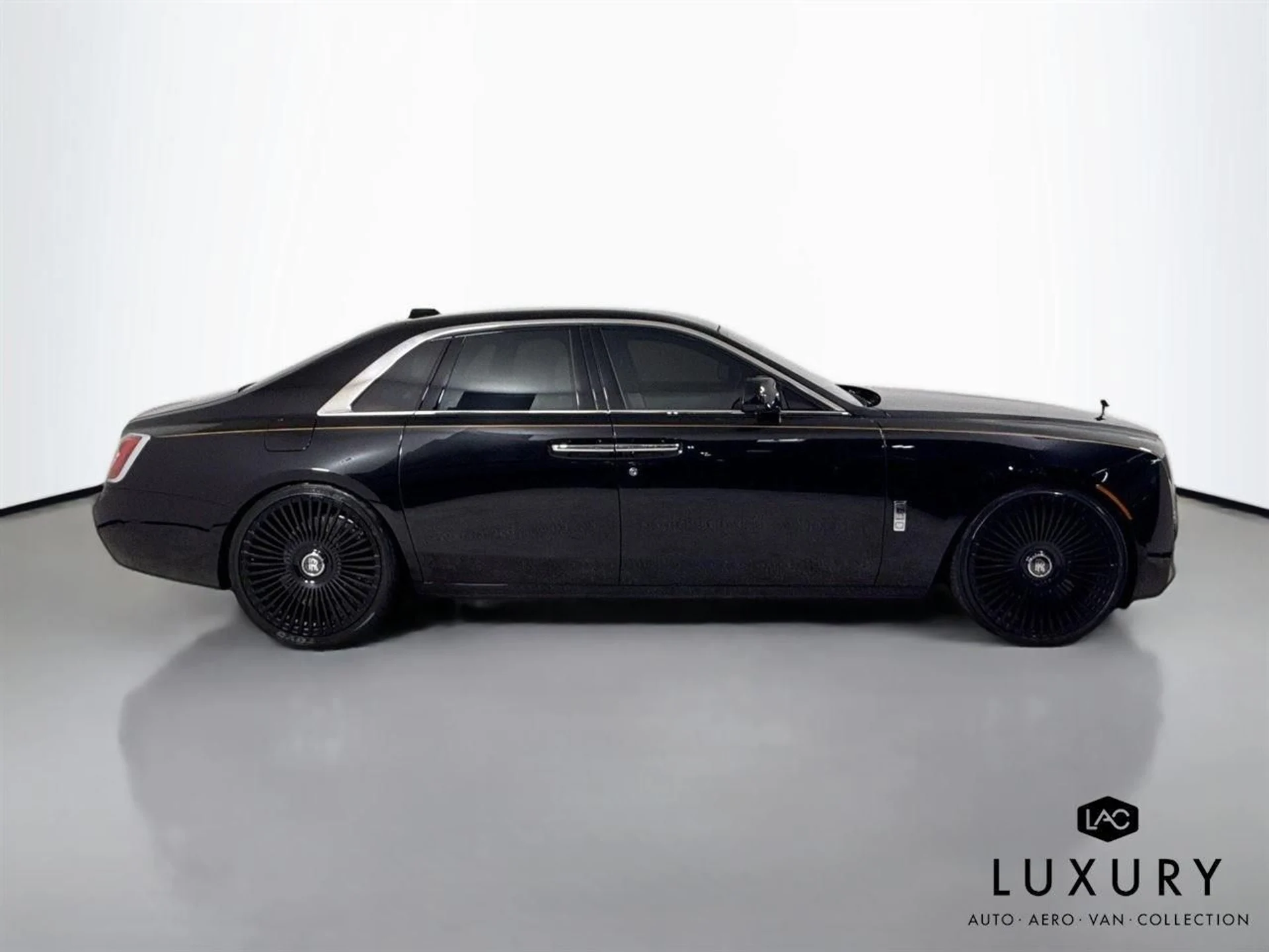 mph005_55512083_c213911730177ad78f7d479c9264465c_e1c31be3c7